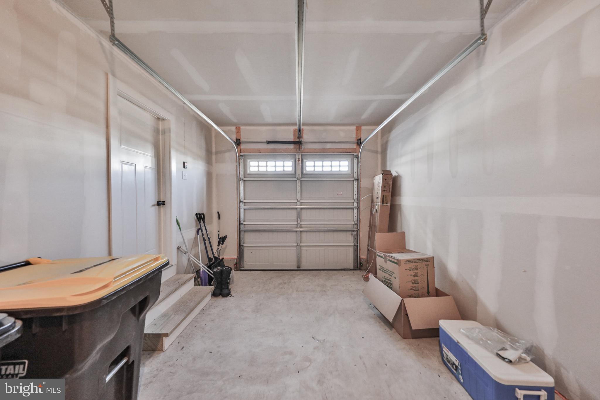 ESTATES AT SAUCON VALLEY - Residential