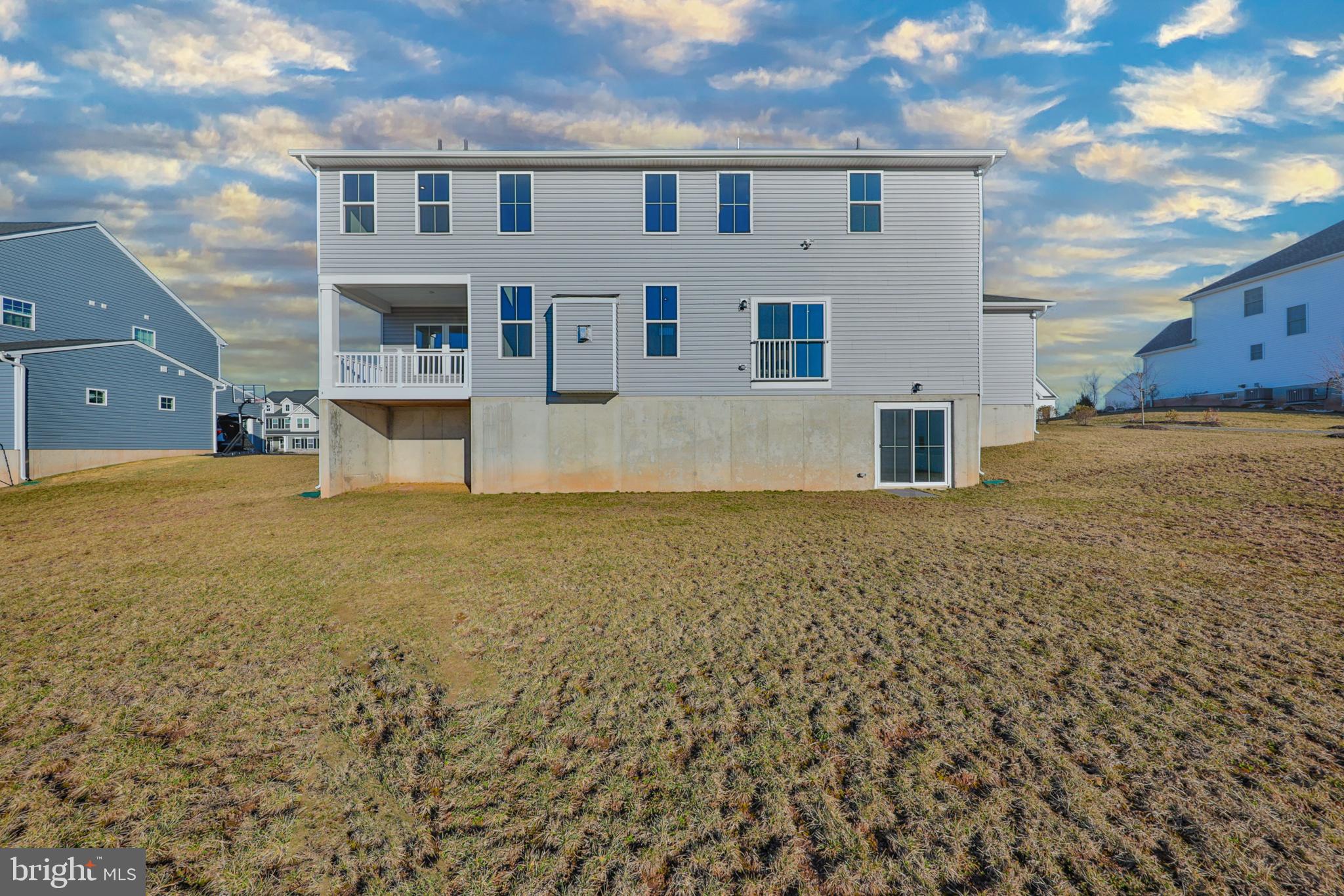 ESTATES AT SAUCON VALLEY - Residential