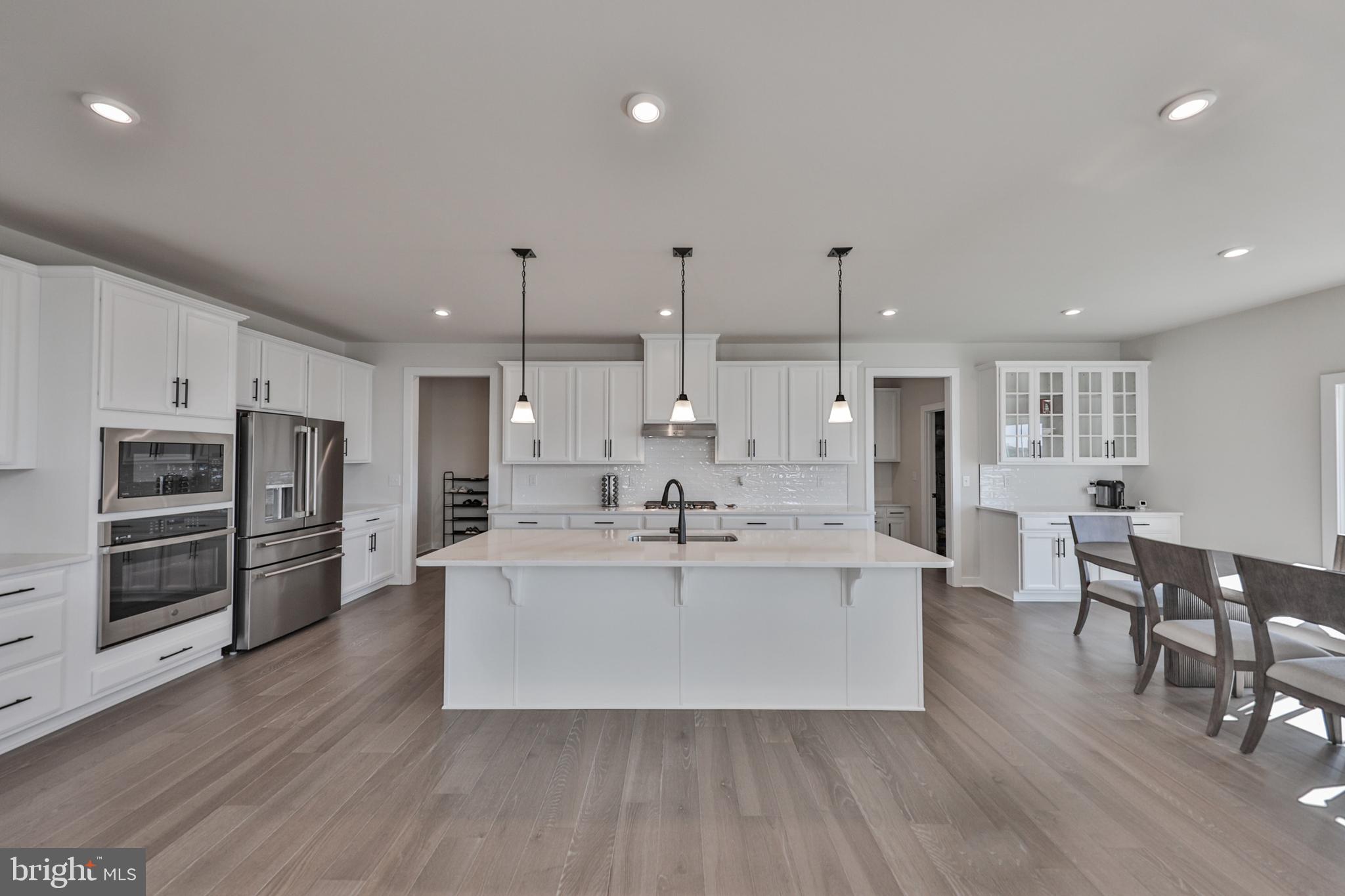 ESTATES AT SAUCON VALLEY - Residential