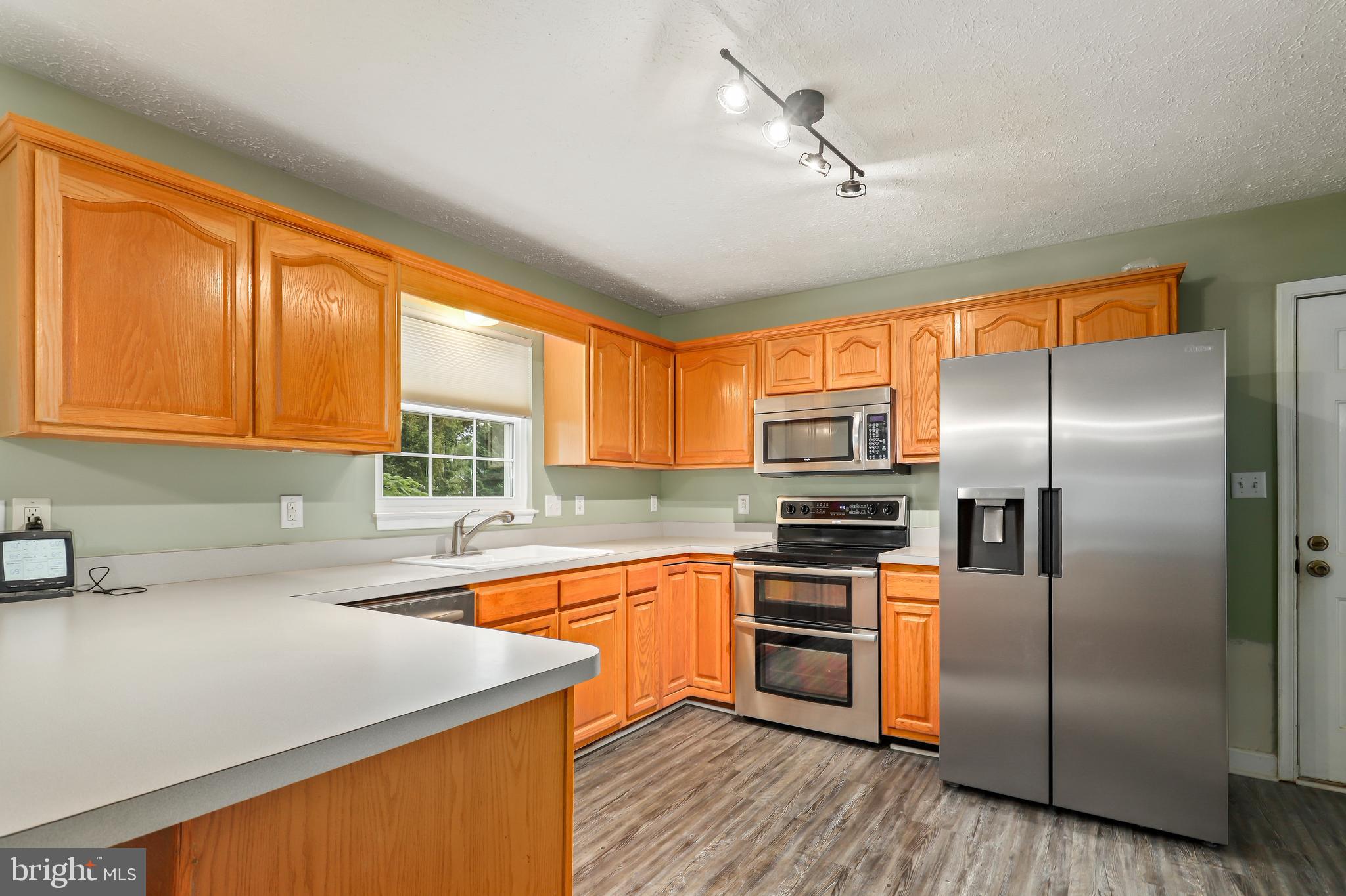 BATTLEFIELD ESTATES - Residential