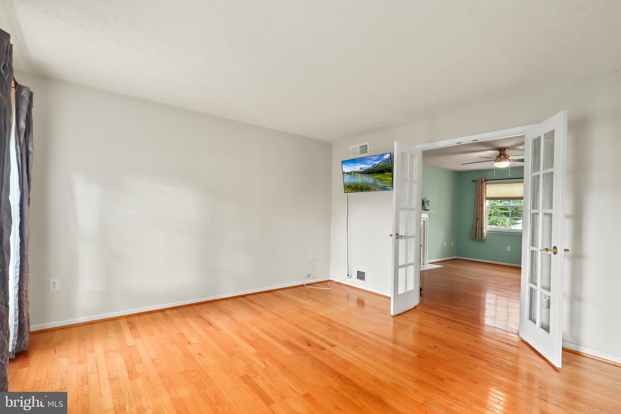 BATTLEFIELD ESTATES - Residential