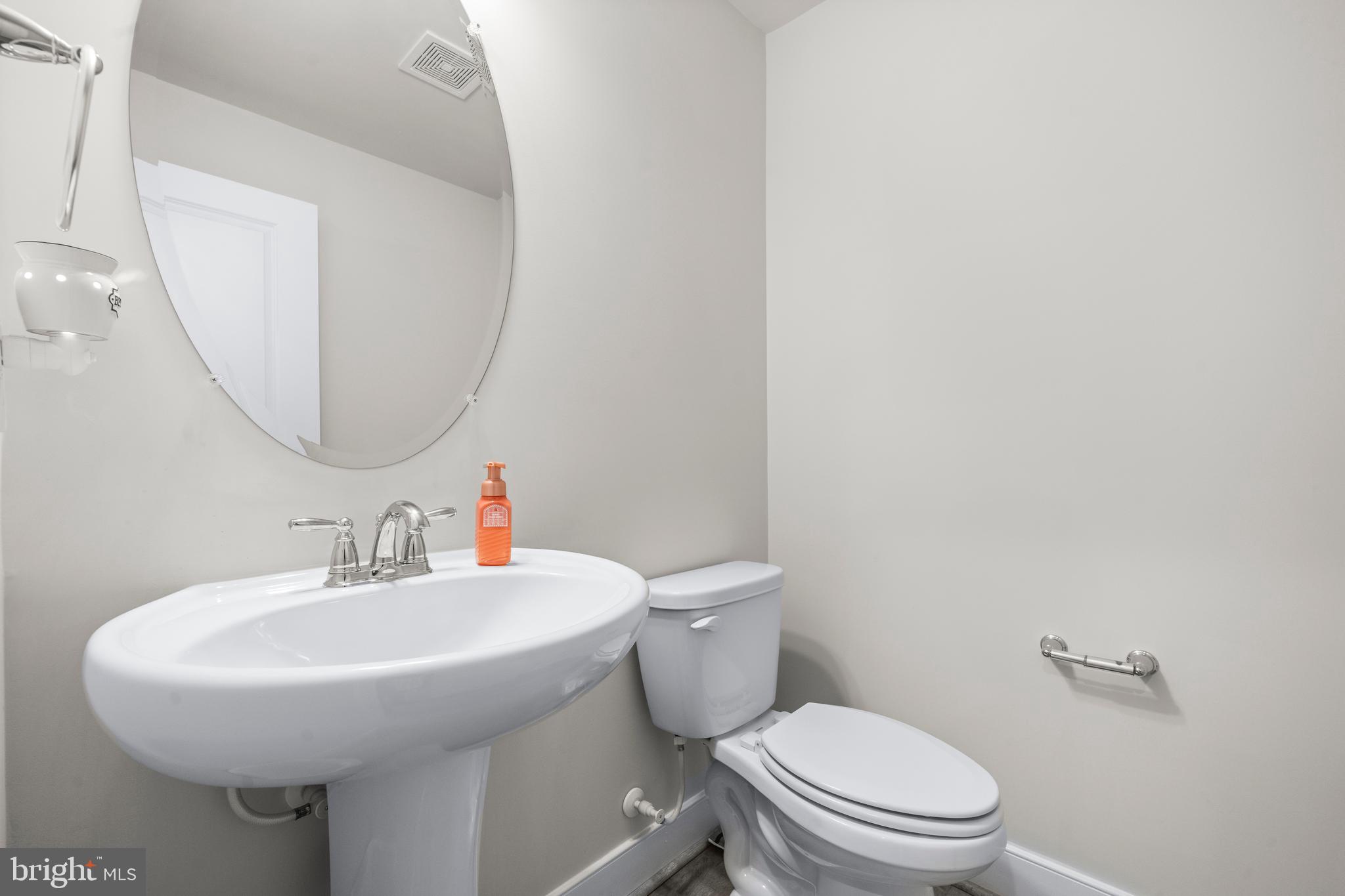 POTOMAC SHORES - Residential Lease