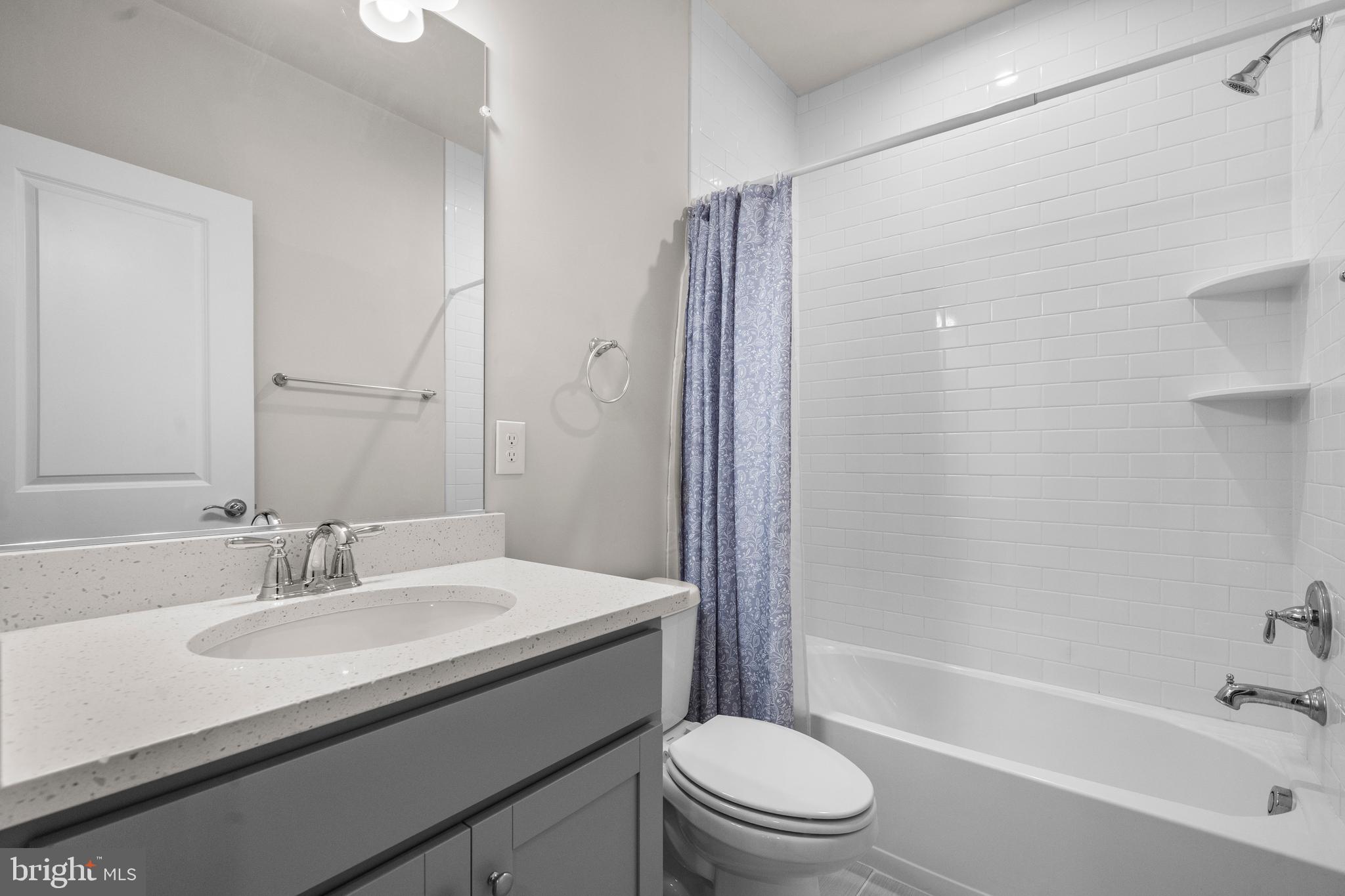 POTOMAC SHORES - Residential Lease