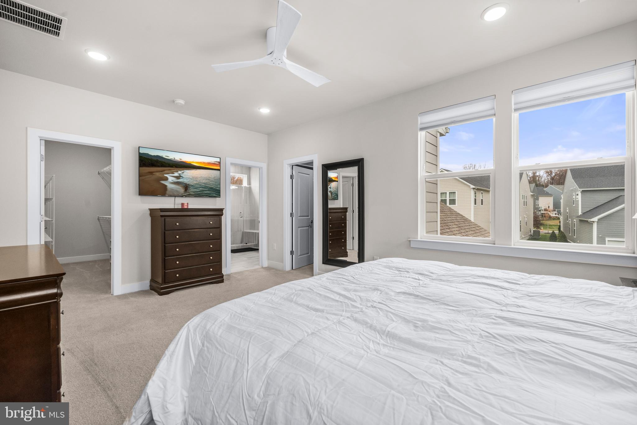 POTOMAC SHORES - Residential Lease