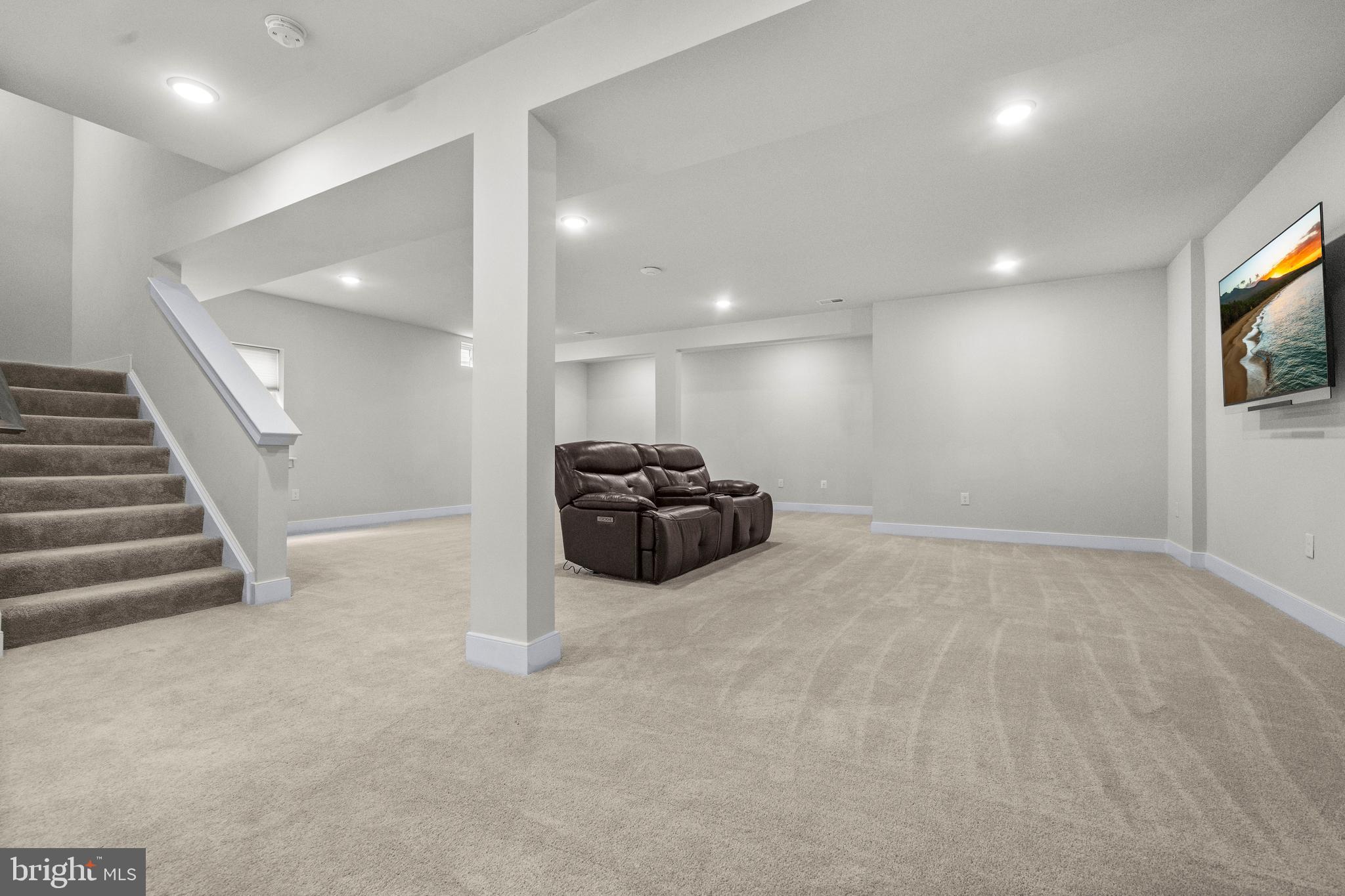 POTOMAC SHORES - Residential Lease