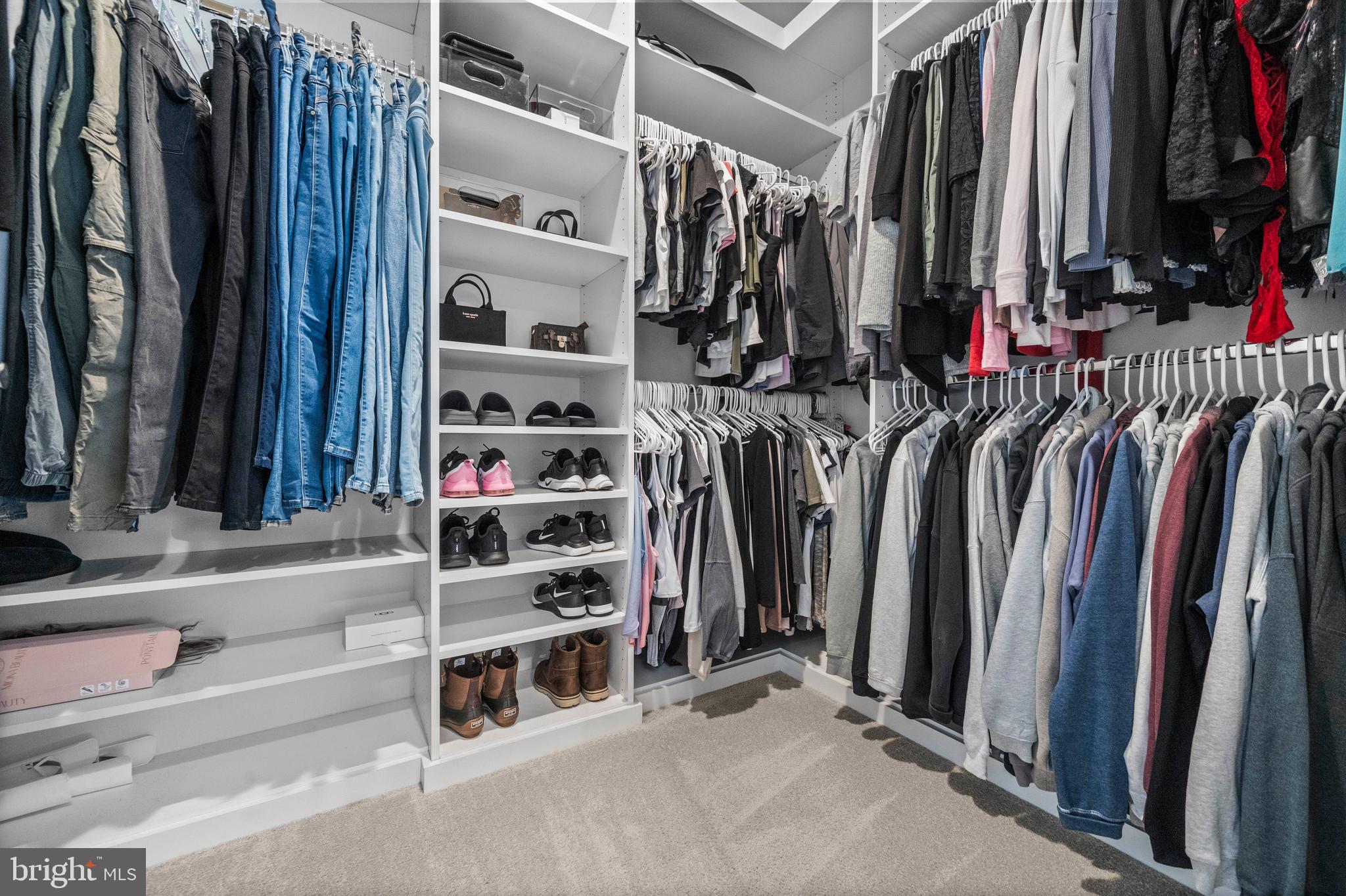 POTOMAC SHORES - Residential Lease