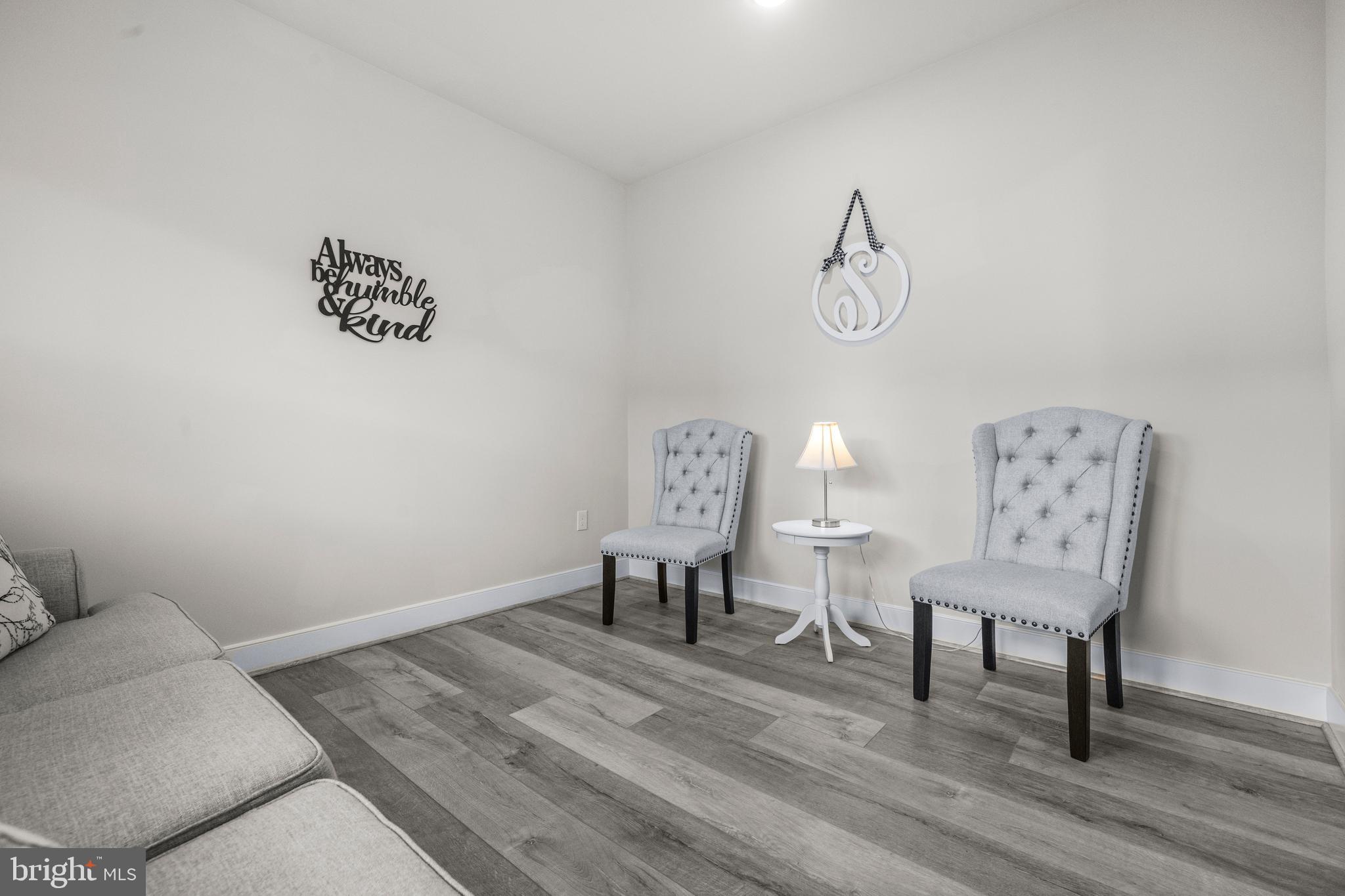 POTOMAC SHORES - Residential Lease