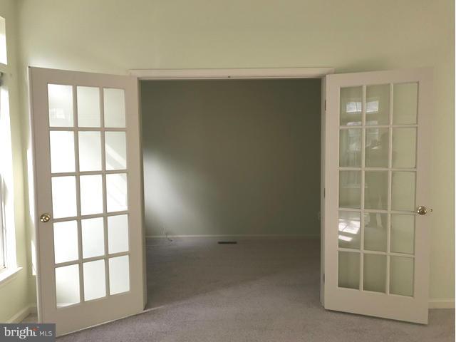 SOMERSET - Residential Lease