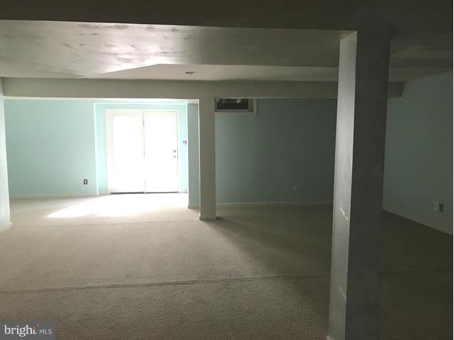 SOMERSET - Residential Lease