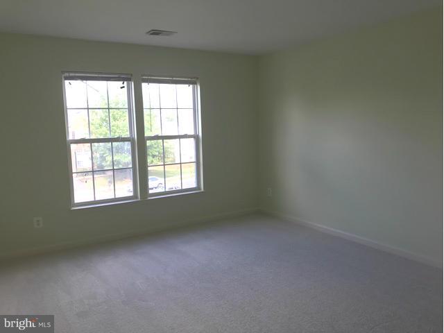 SOMERSET - Residential Lease