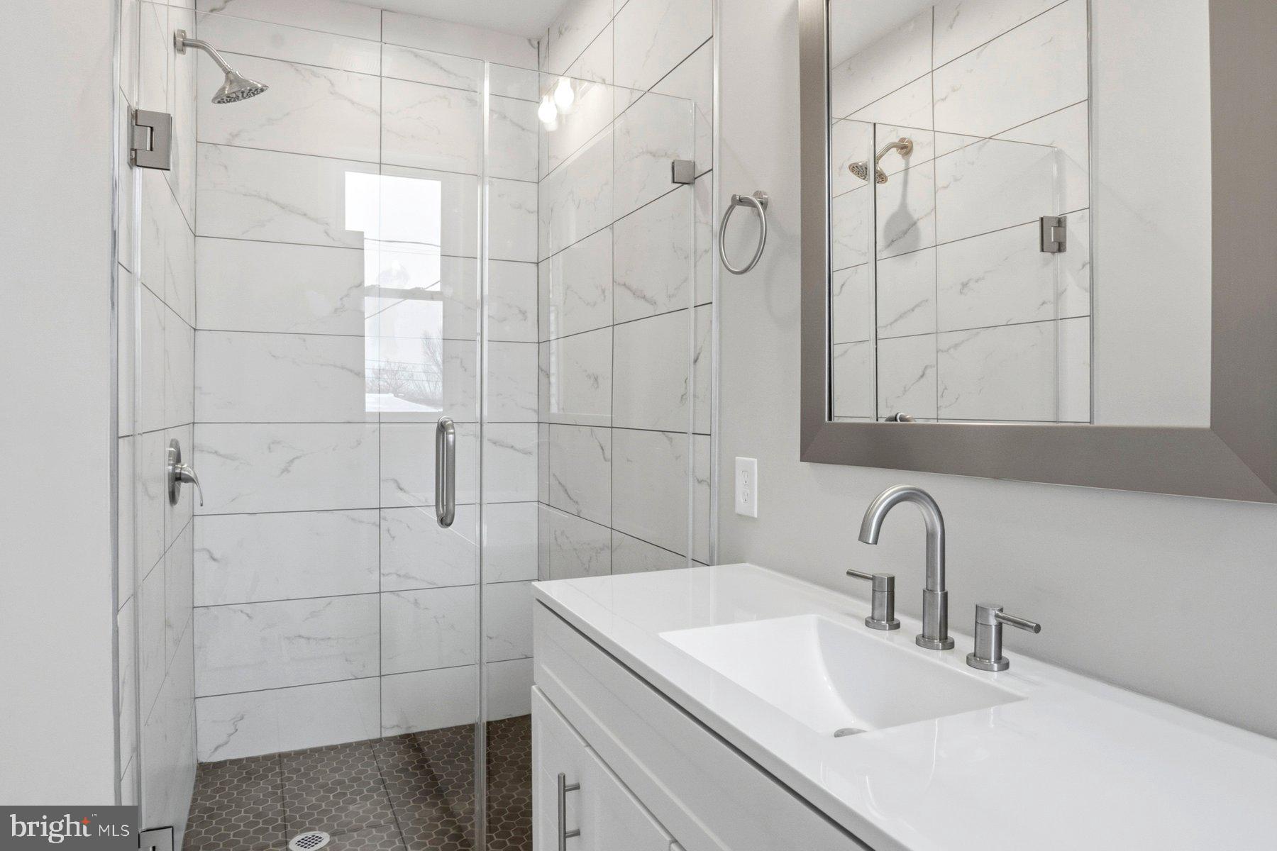 SANDTOWN-WINCHESTER - Residential