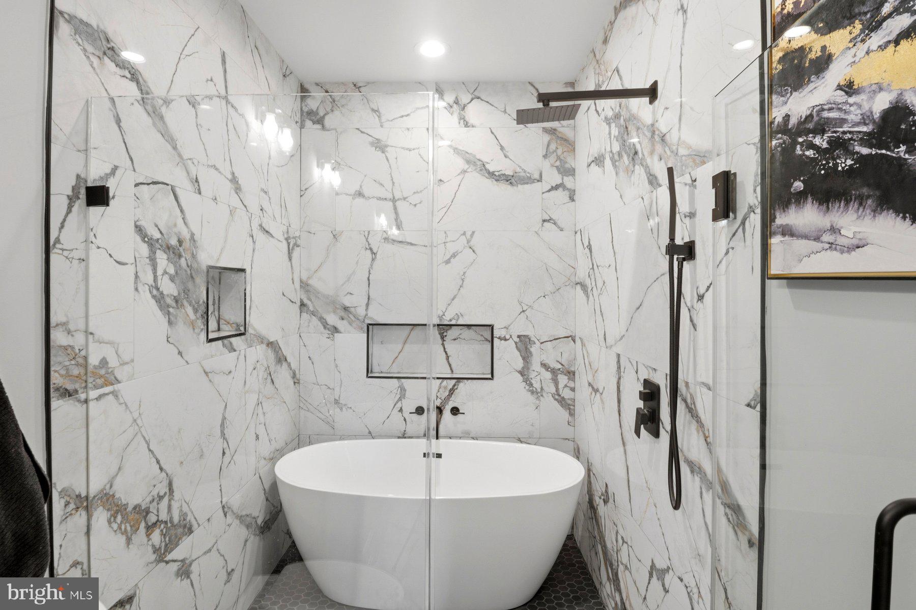 SANDTOWN-WINCHESTER - Residential