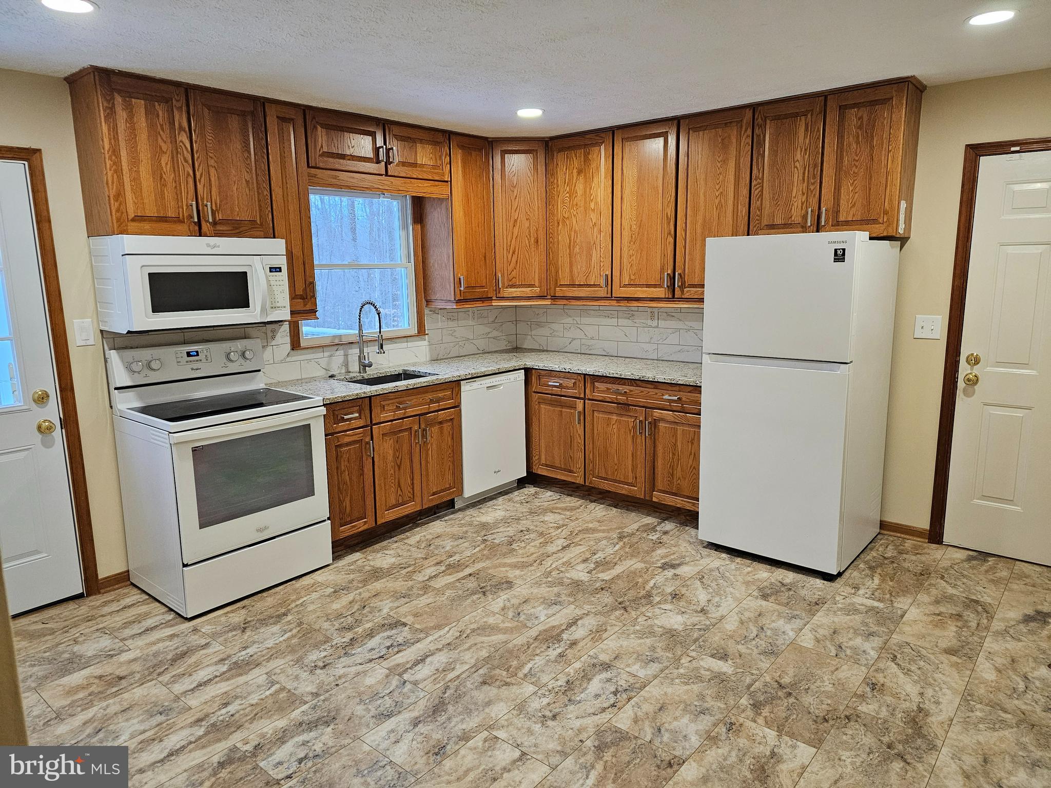 HELEN ESTATES - Residential