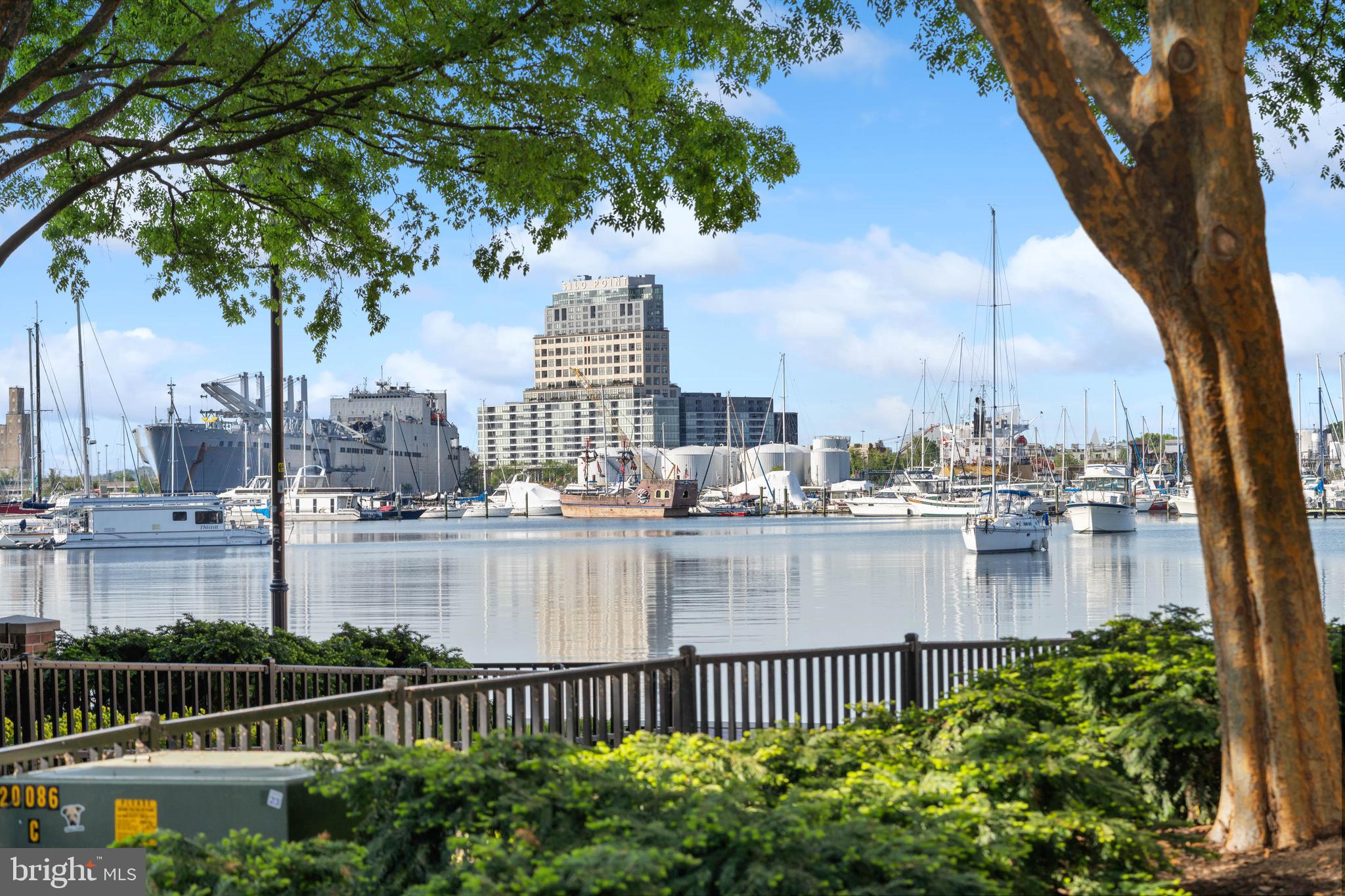 NORTH SHORE - Residential