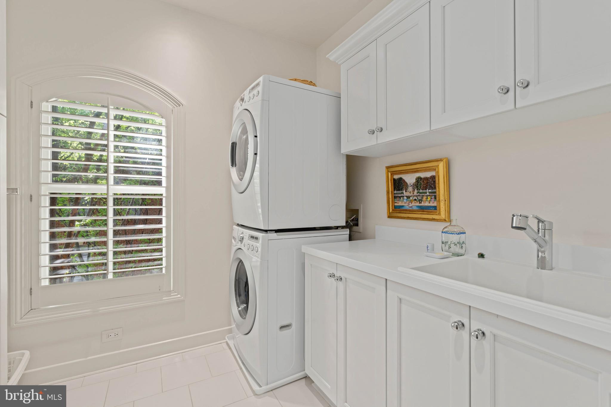 NORTH SHORE - Residential