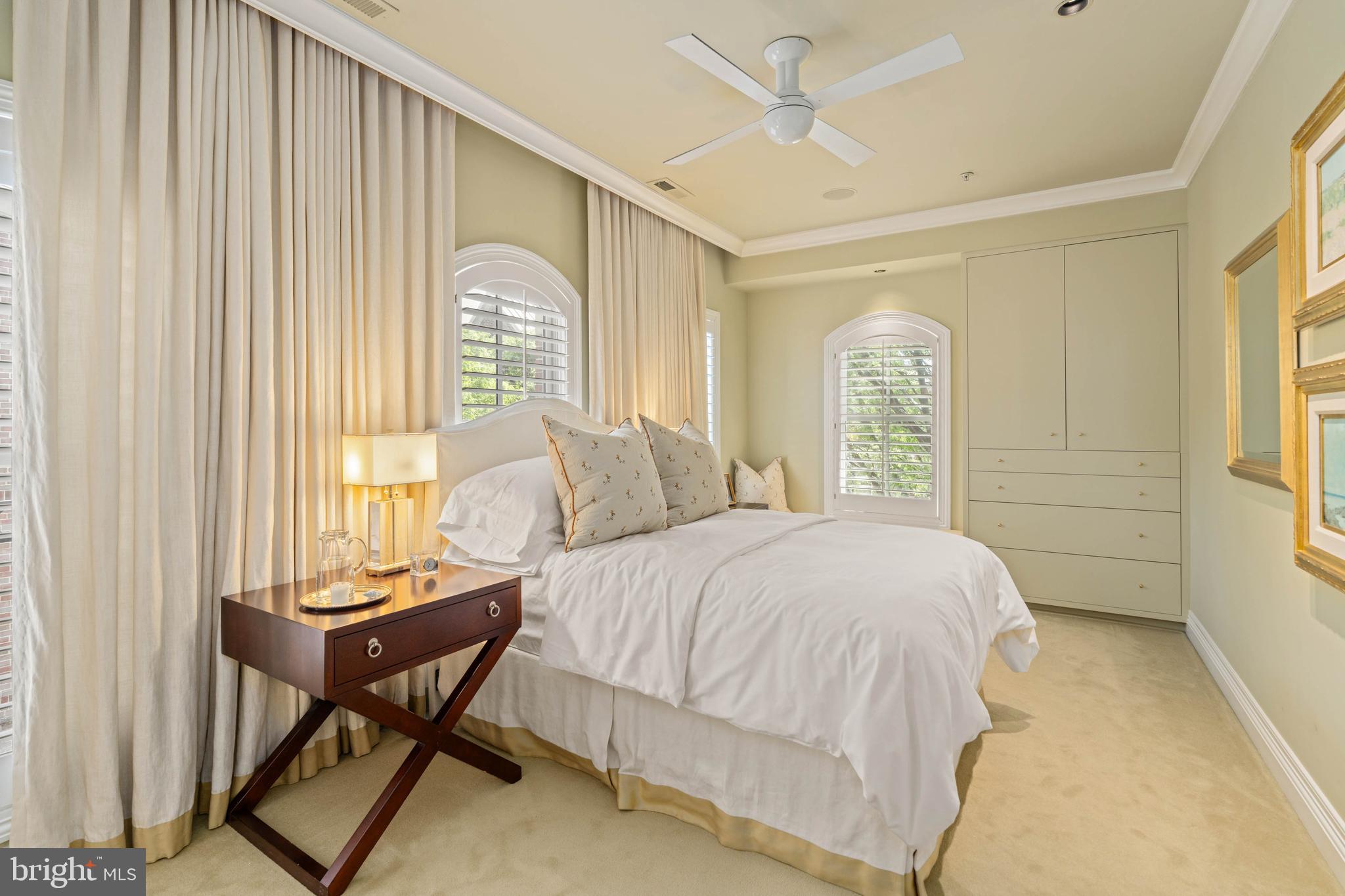 NORTH SHORE - Residential