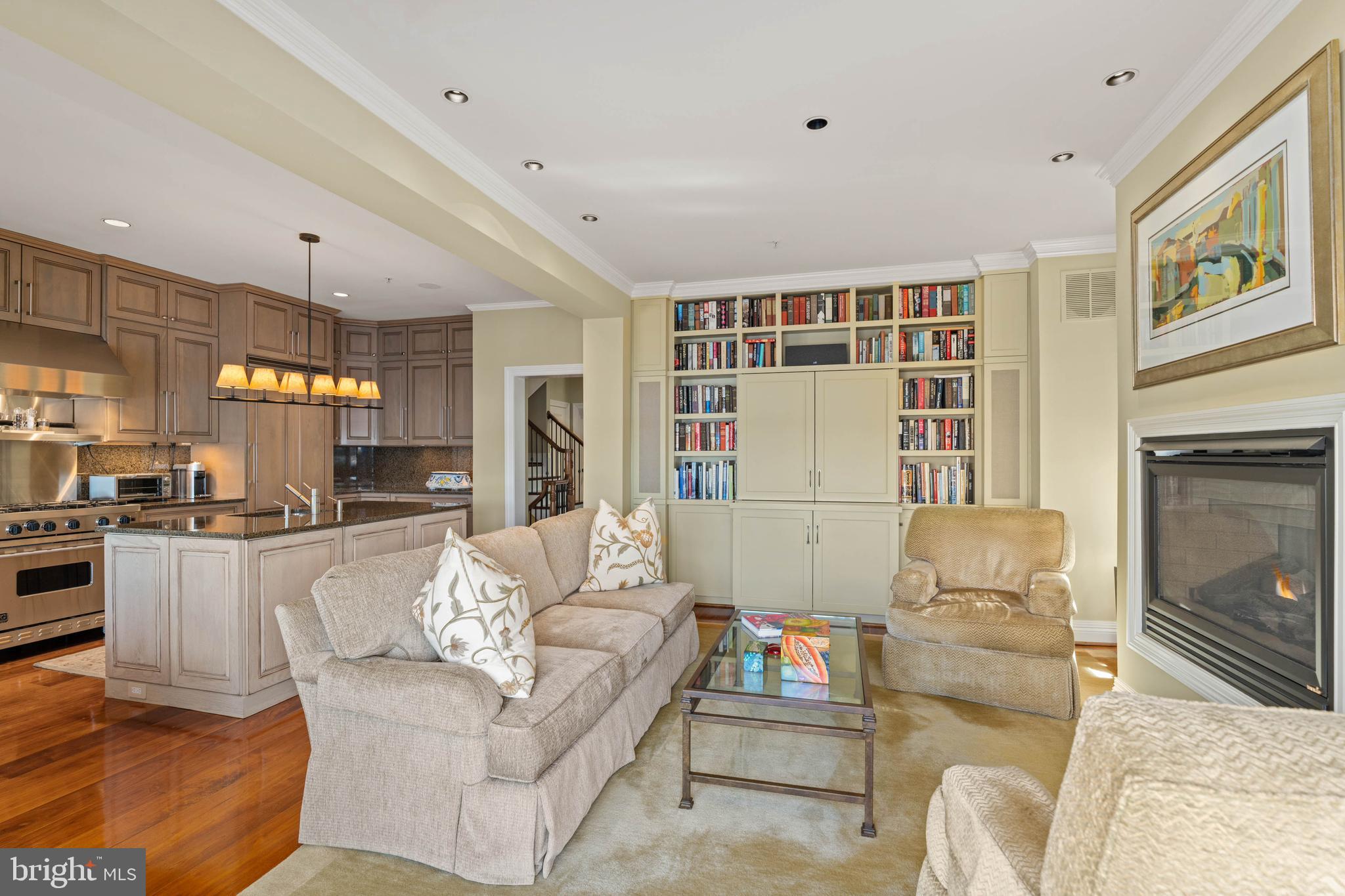 NORTH SHORE - Residential