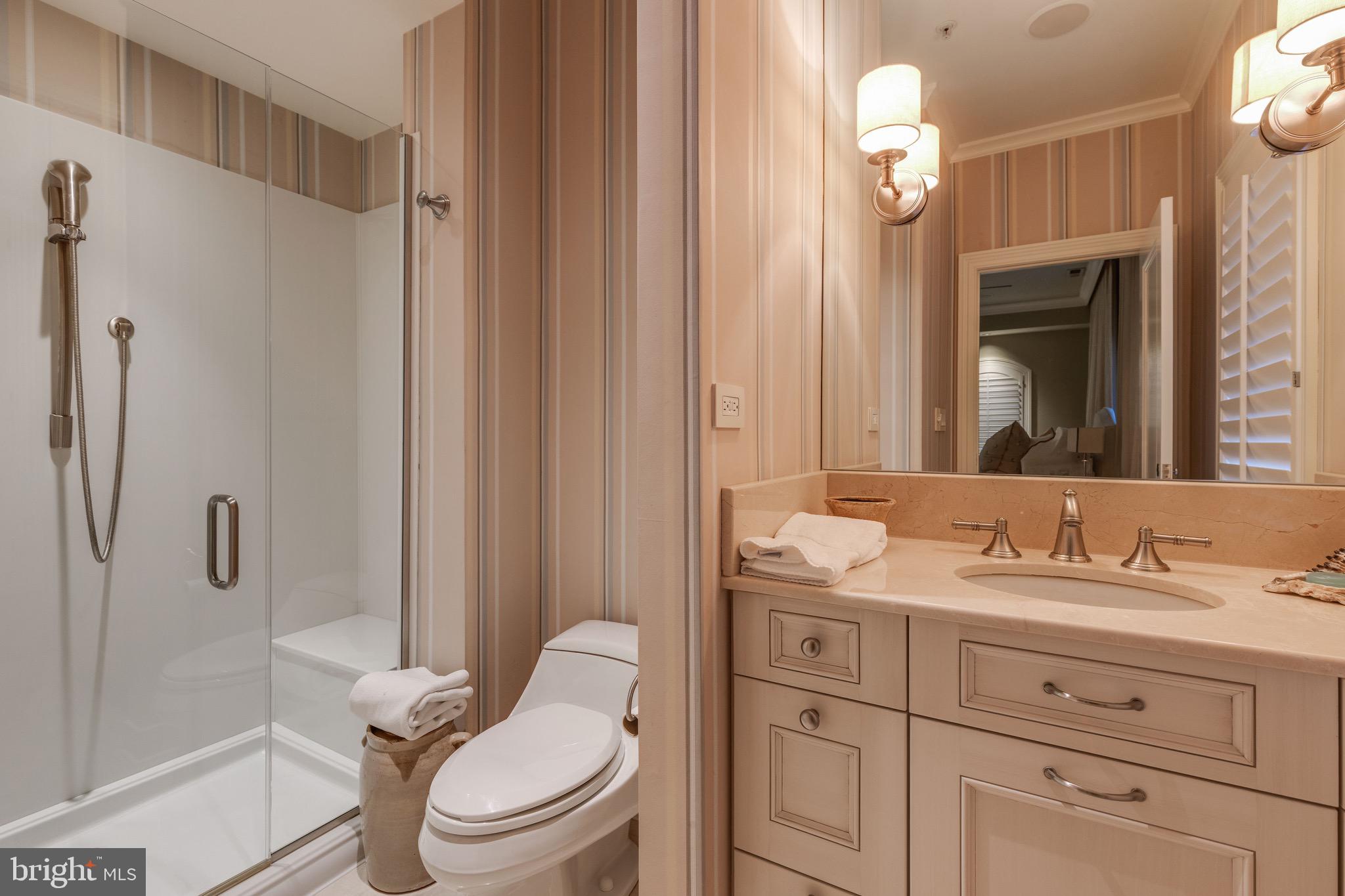 NORTH SHORE - Residential