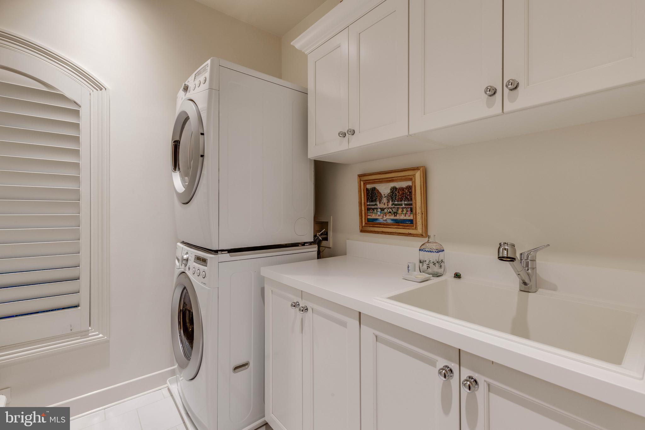 NORTH SHORE - Residential