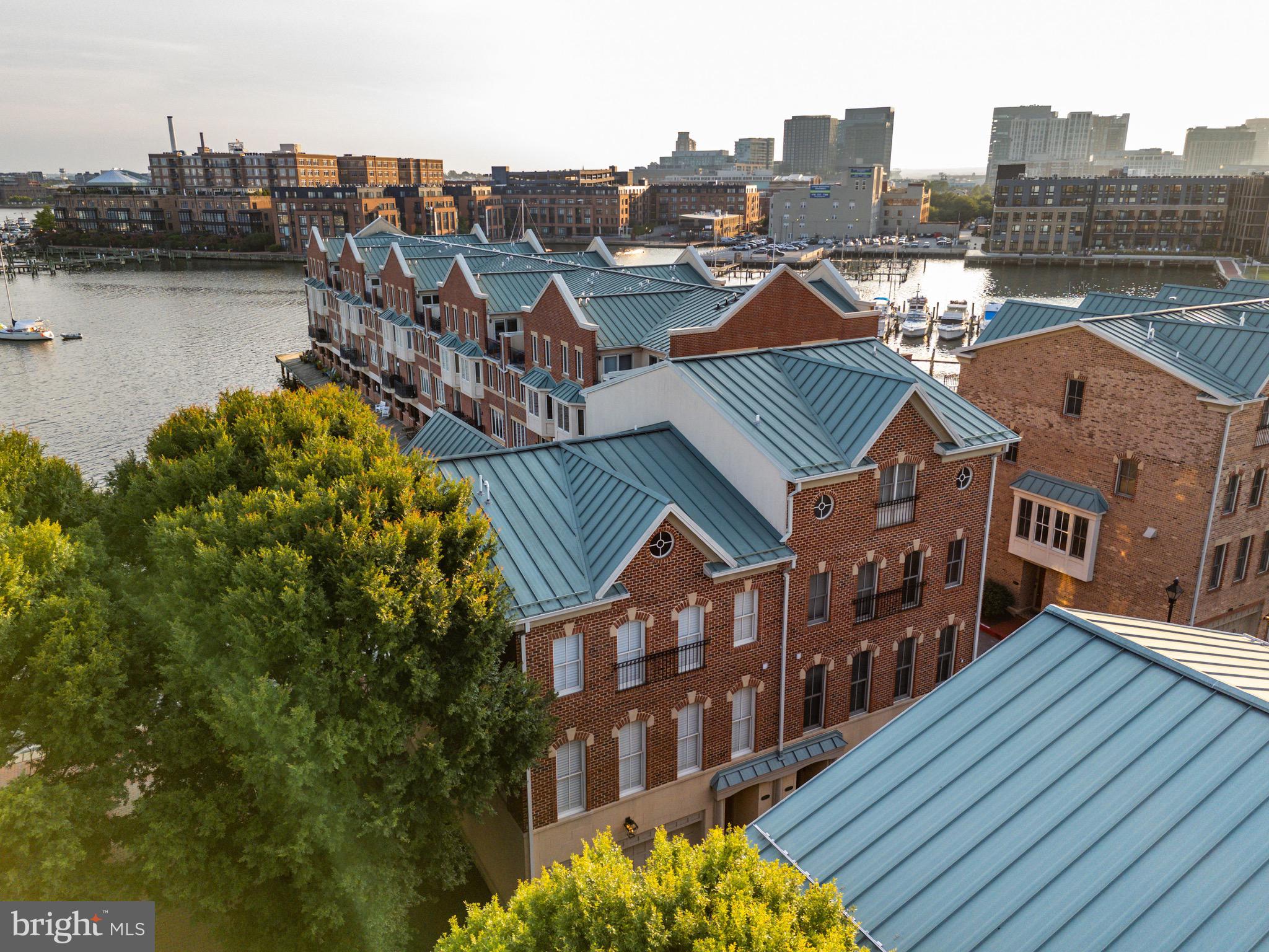 NORTH SHORE - Residential