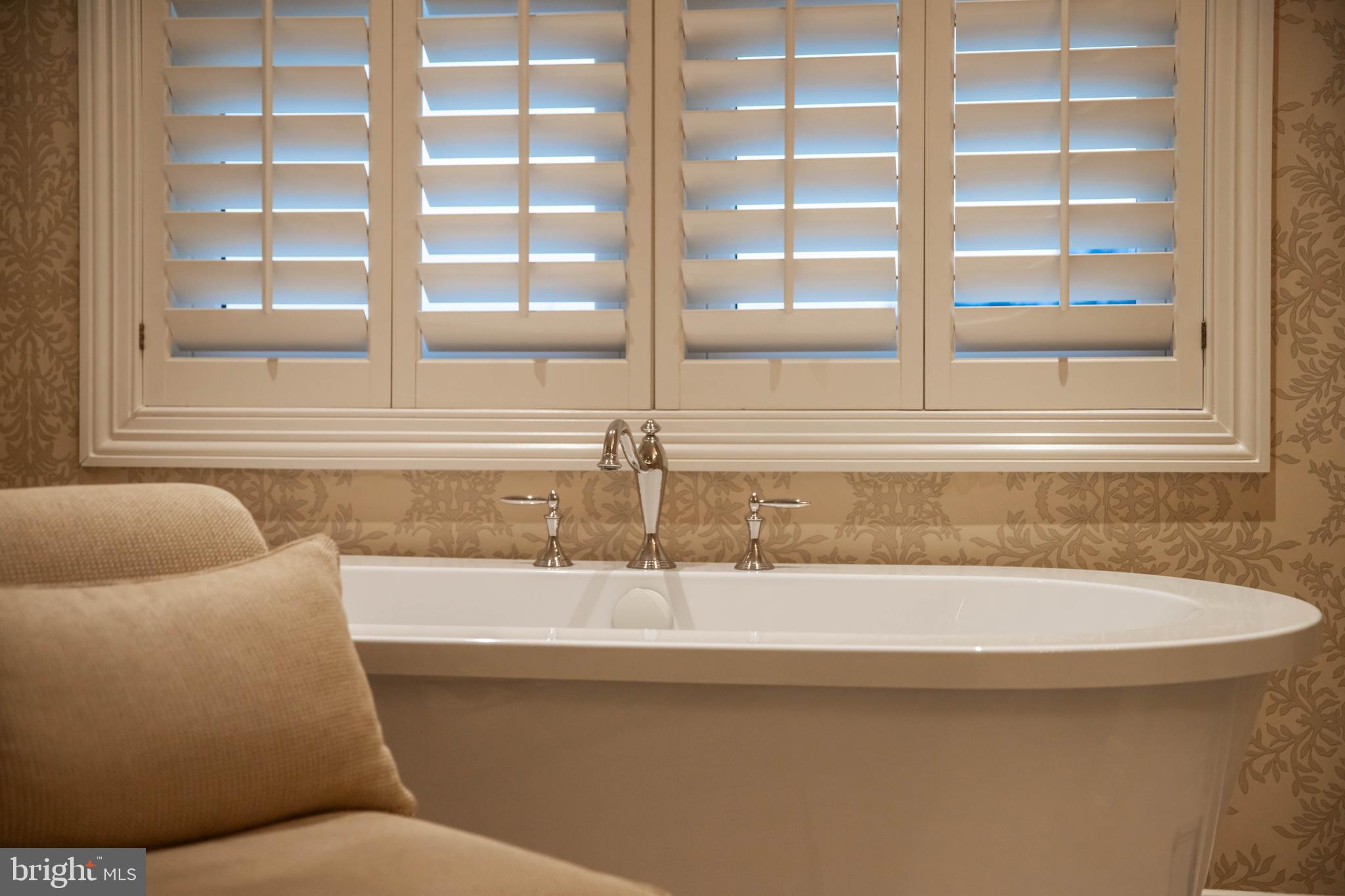 NORTH SHORE - Residential