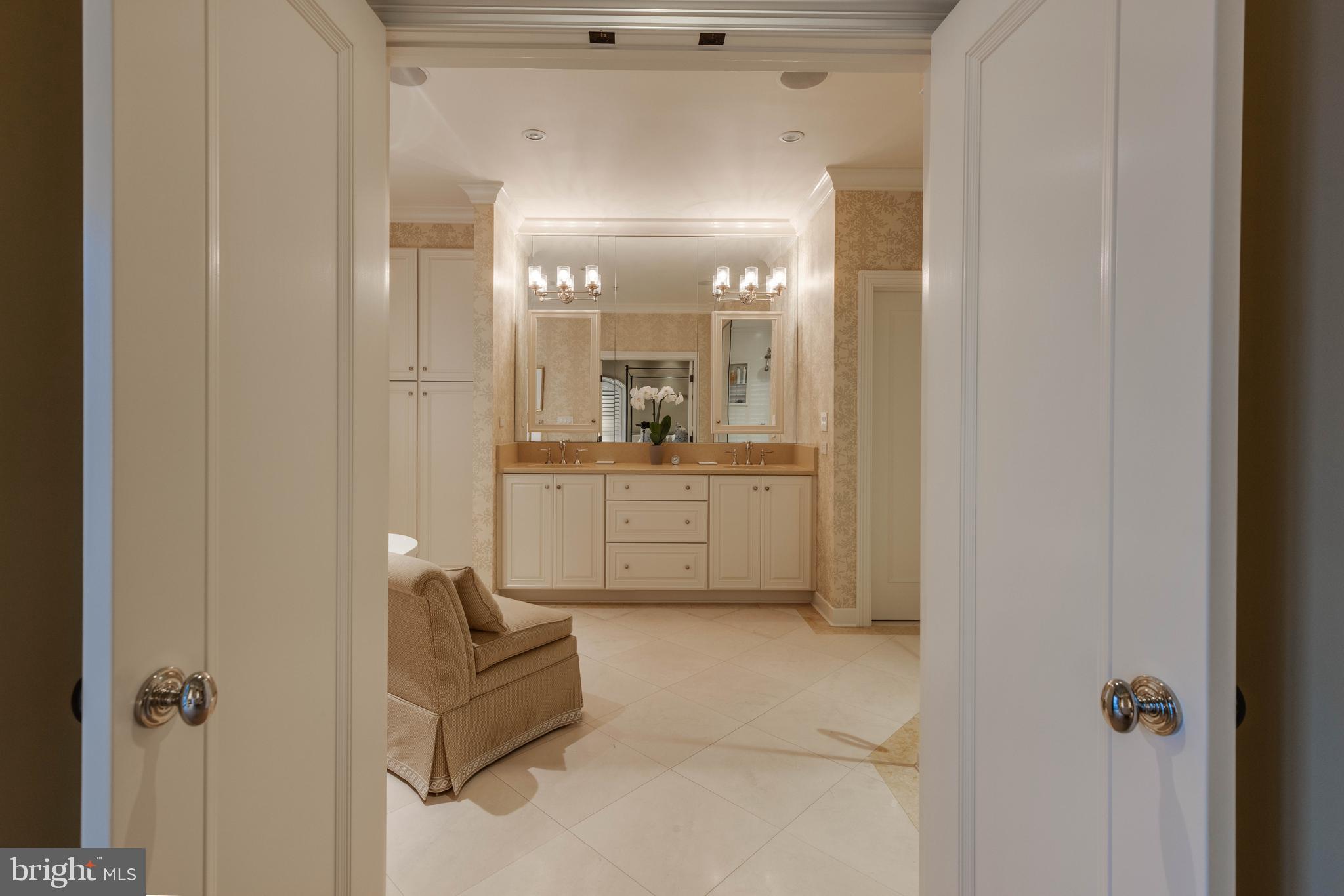 NORTH SHORE - Residential