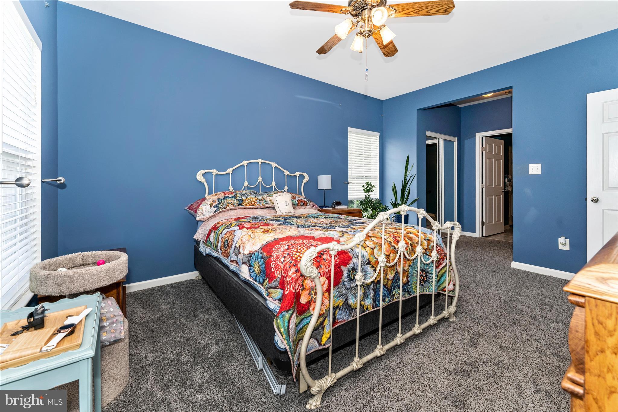 SPRING RIDGE - Residential