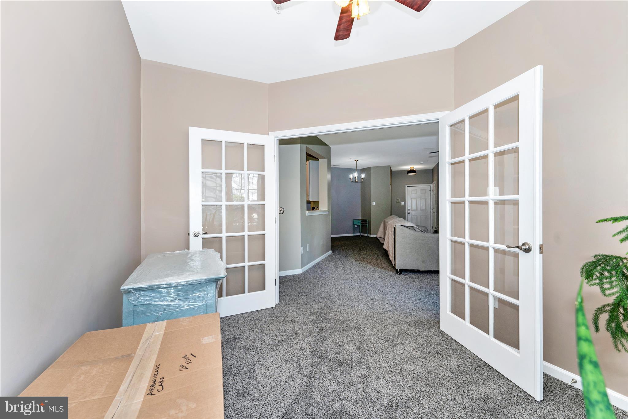 SPRING RIDGE - Residential