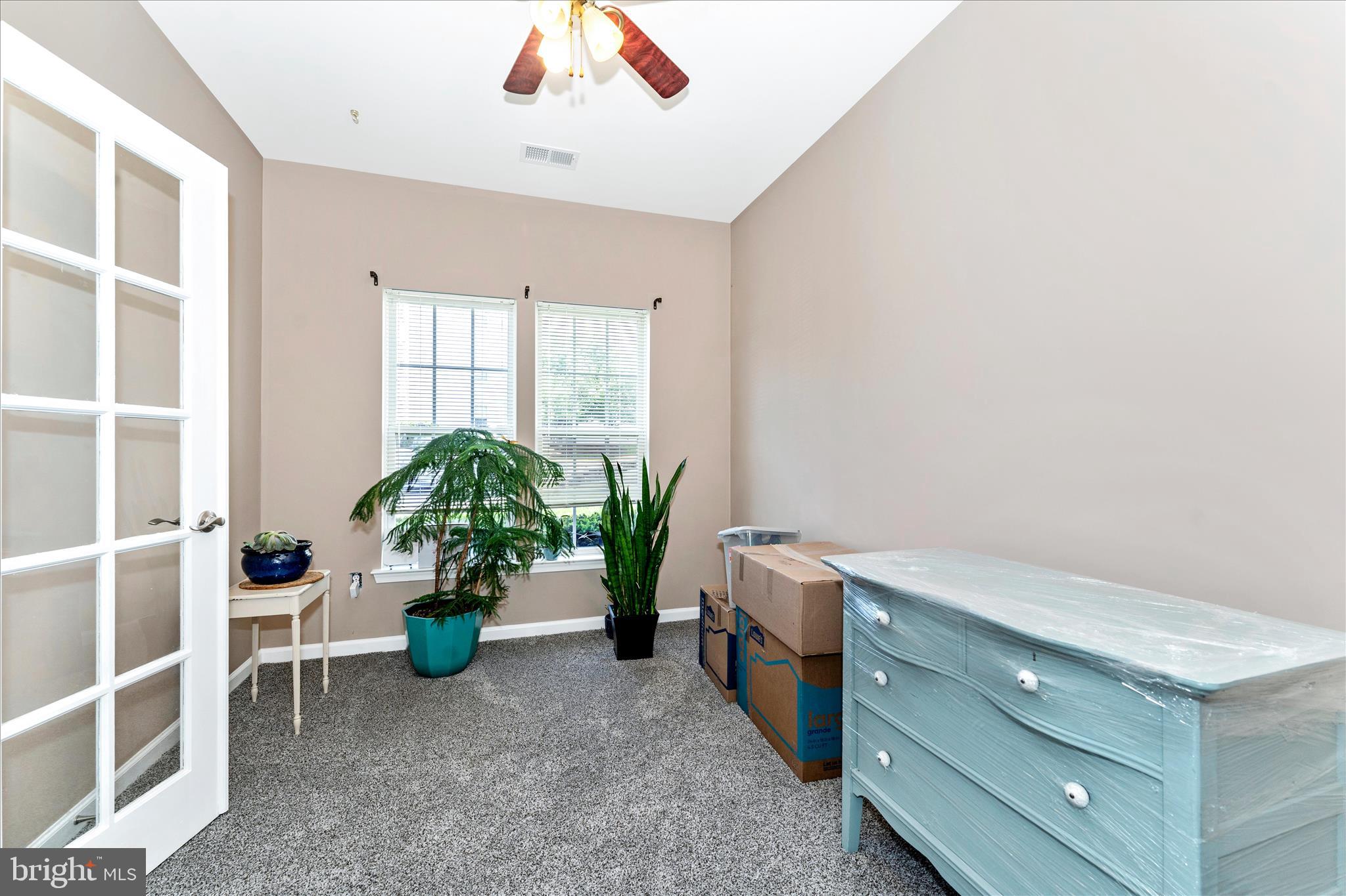 SPRING RIDGE - Residential