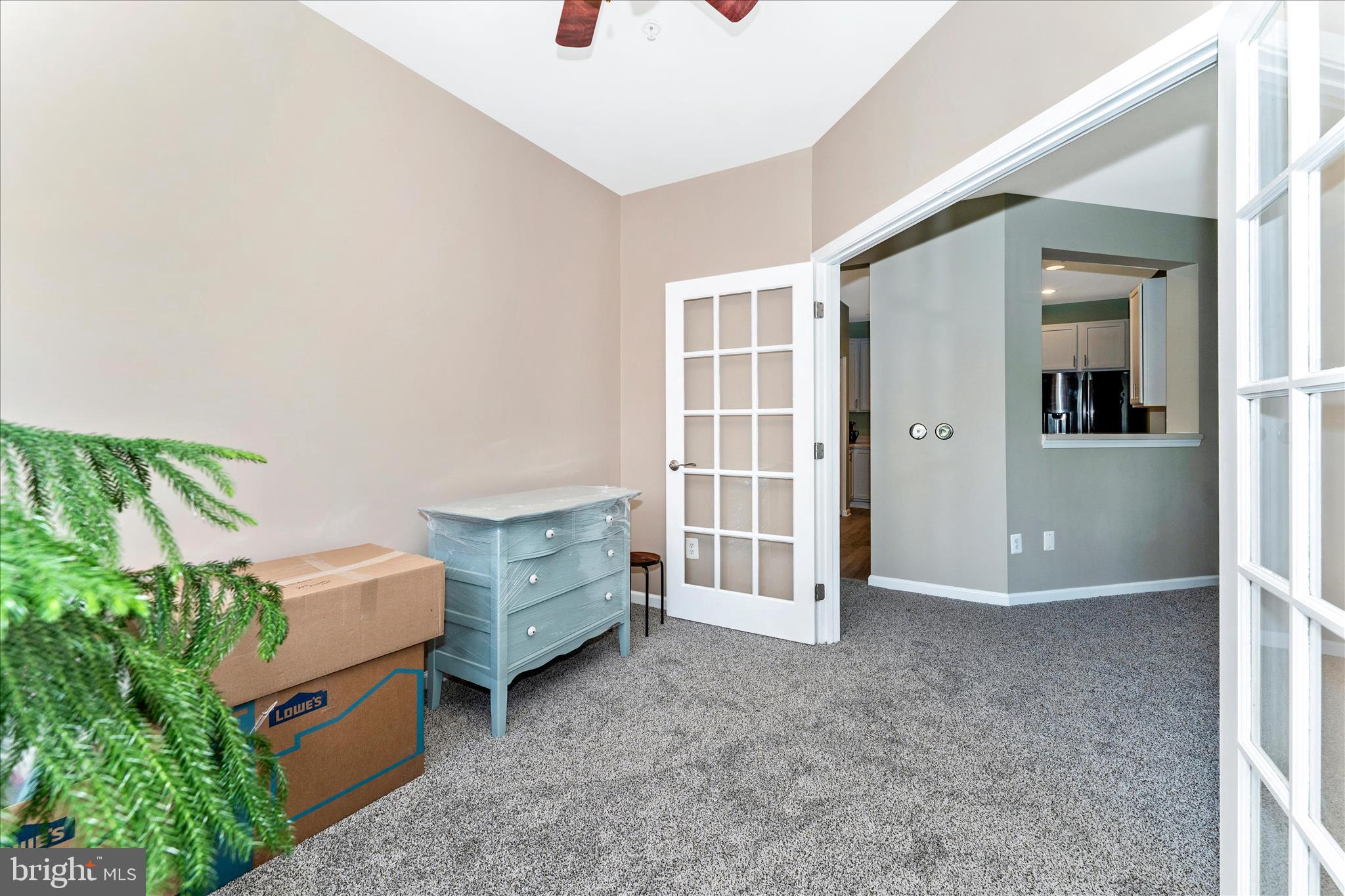 SPRING RIDGE - Residential