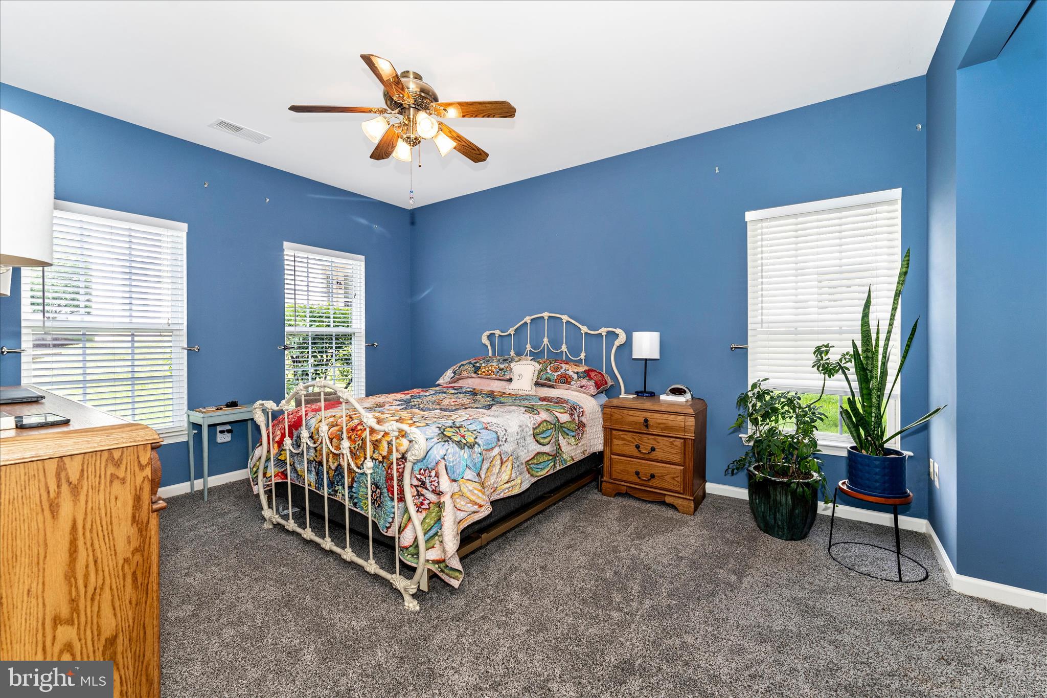 SPRING RIDGE - Residential