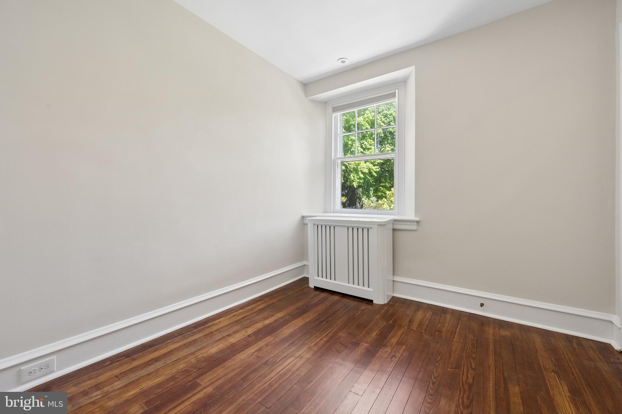 WYNNEWOOD - Residential