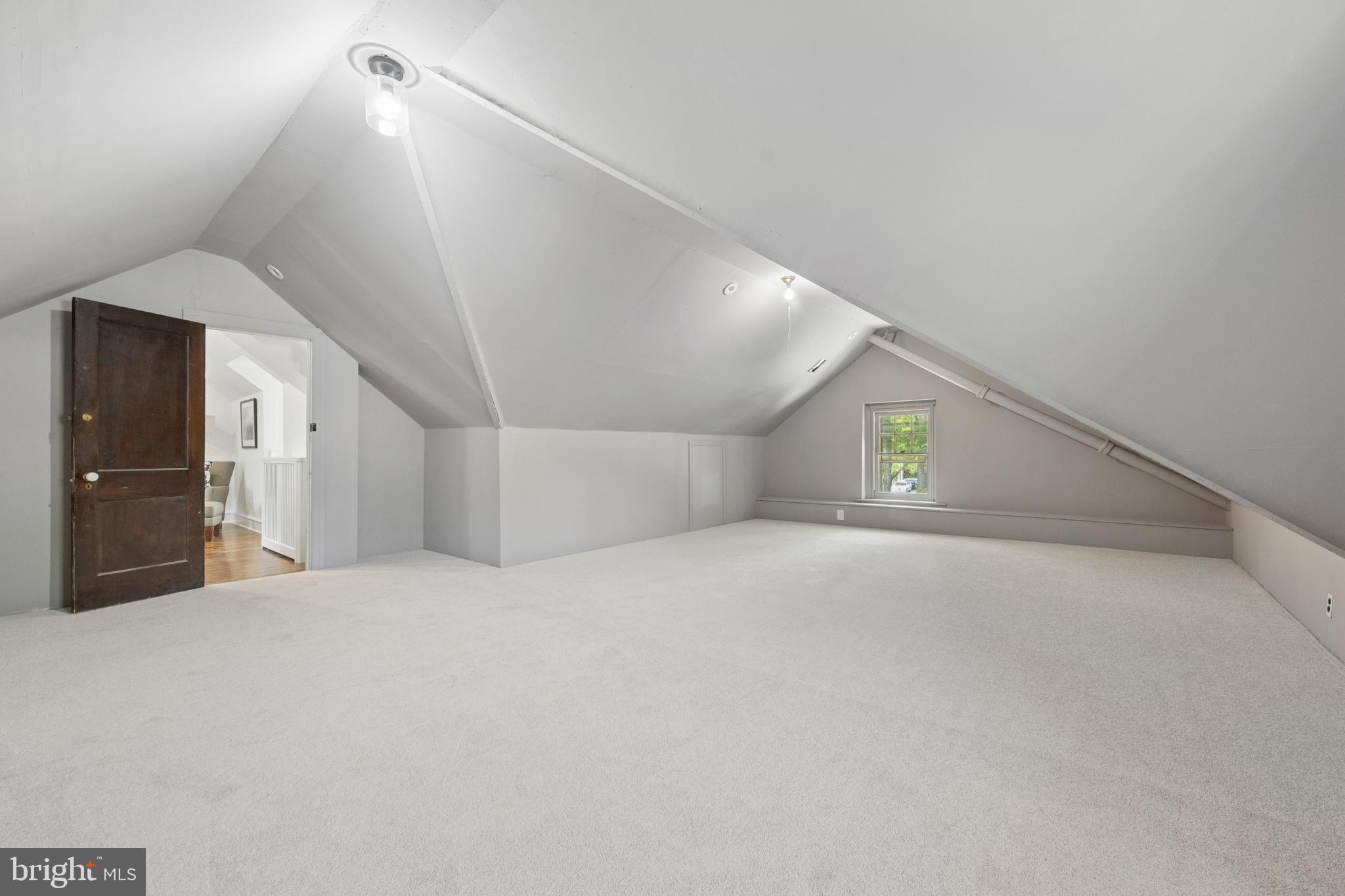 WYNNEWOOD - Residential