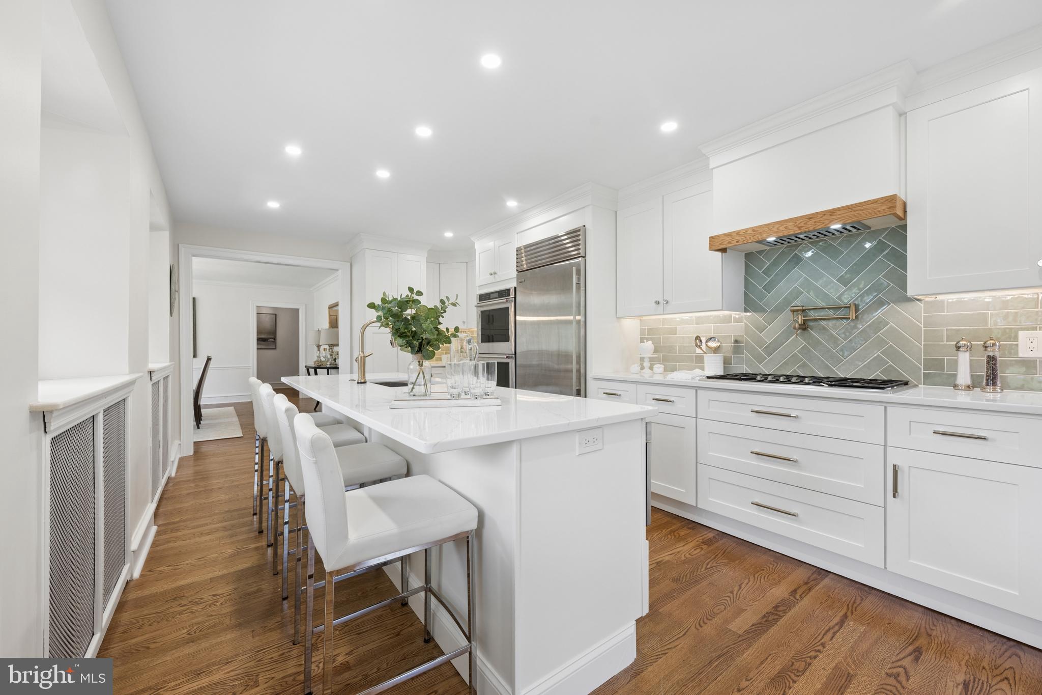 WYNNEWOOD - Residential