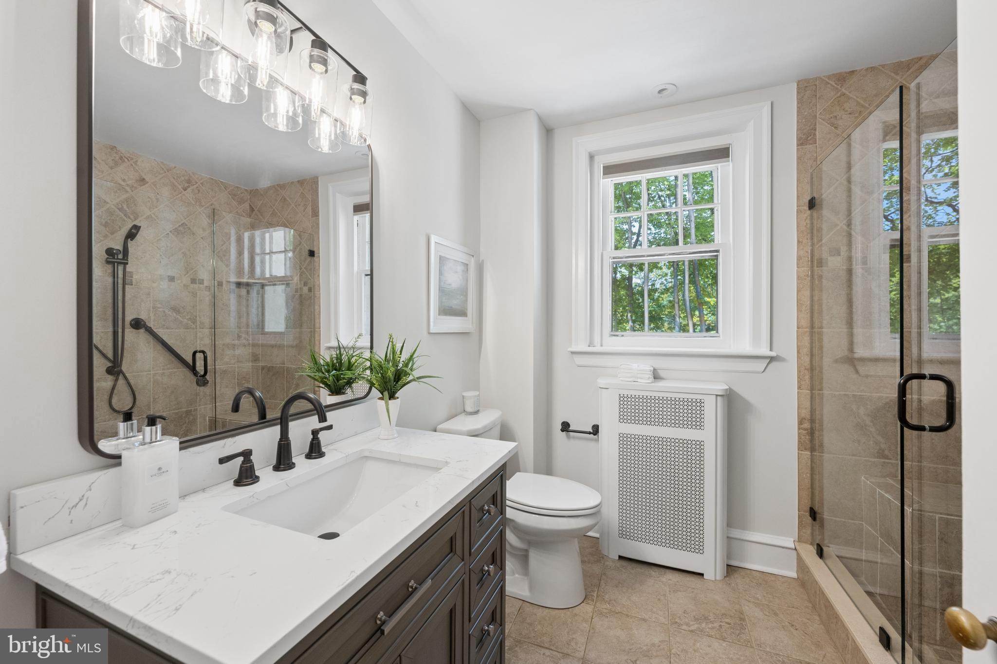 WYNNEWOOD - Residential