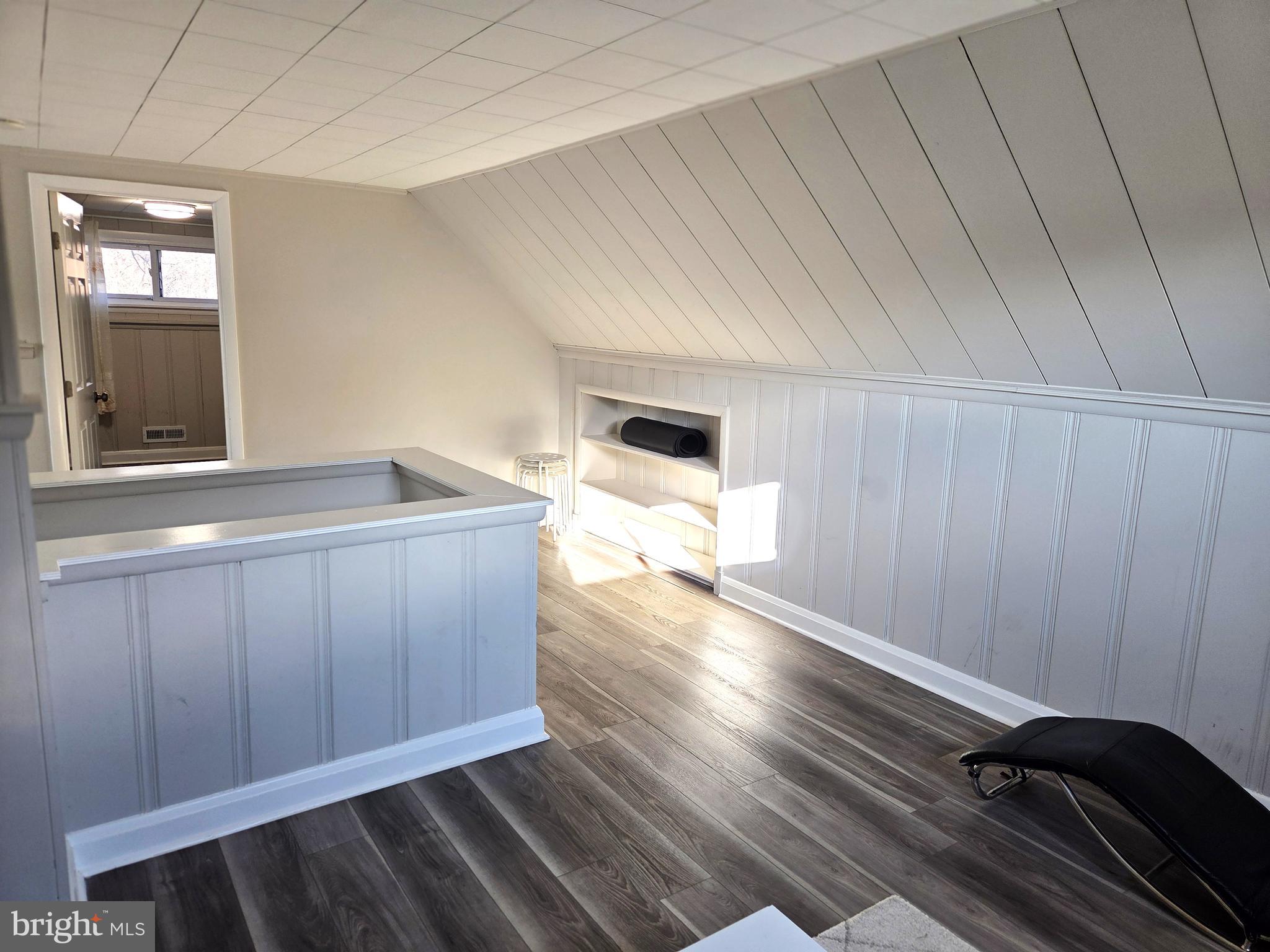 ROSEDALE TERRACE - Residential