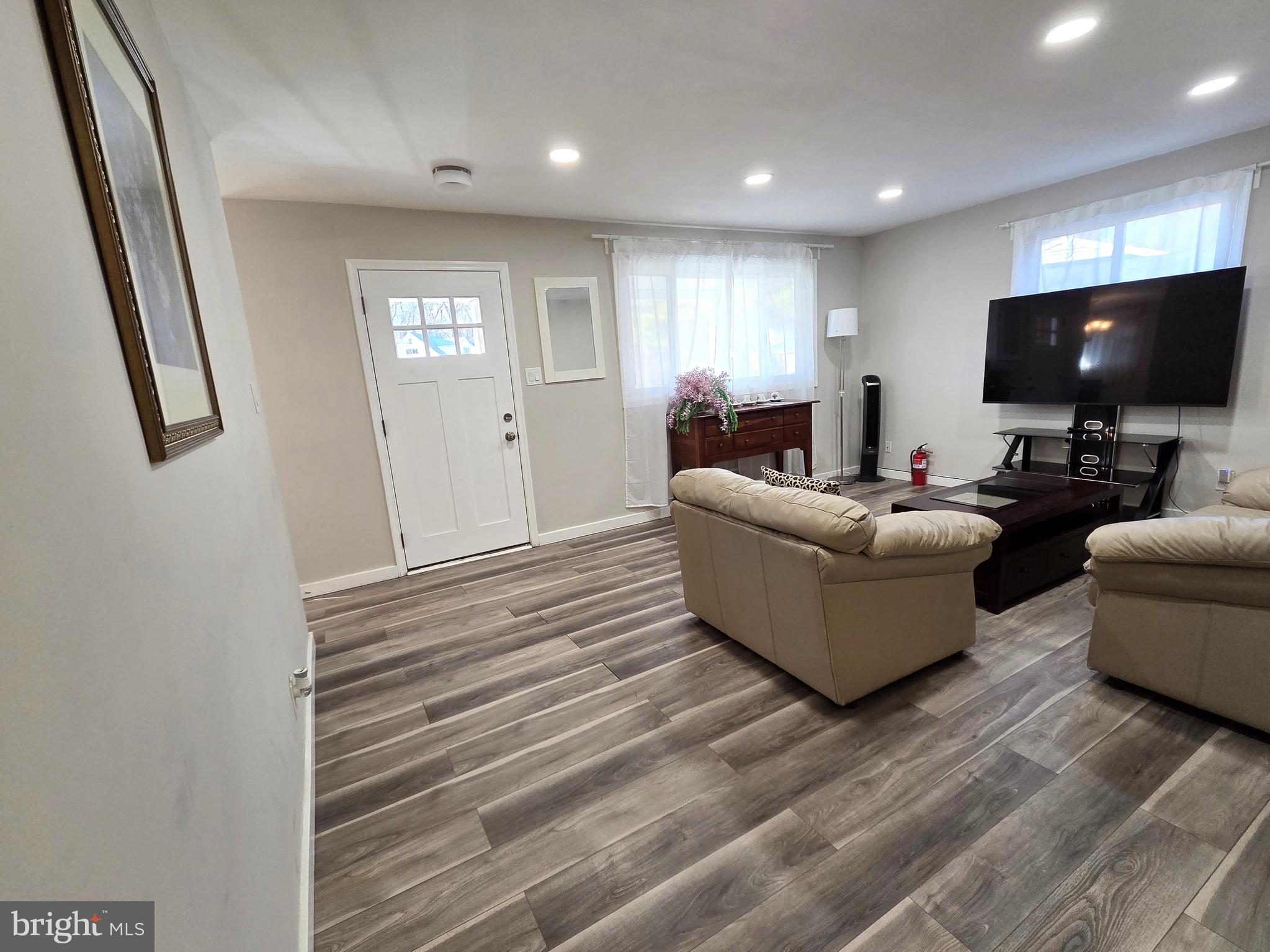 ROSEDALE TERRACE - Residential