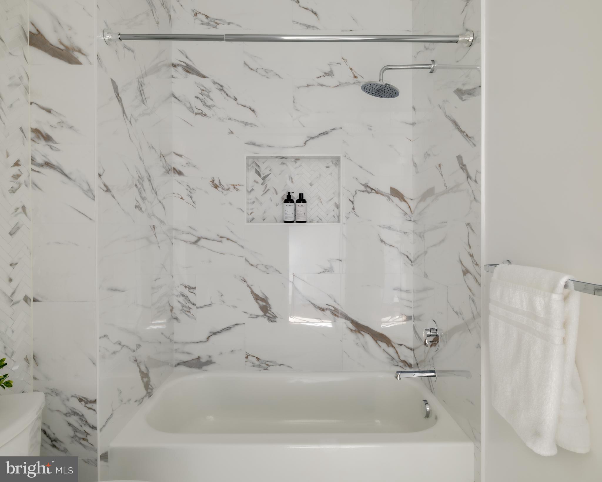 CHEVY CHASE - Residential