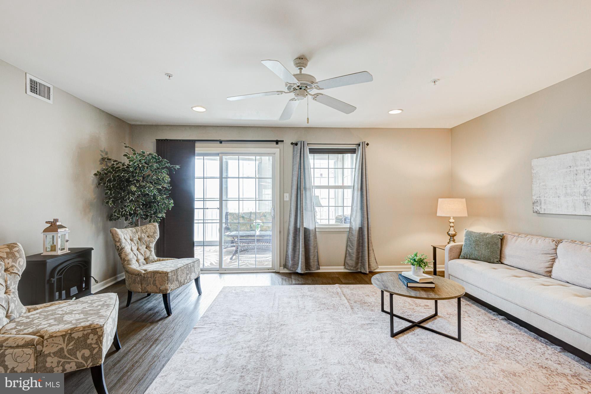 CONGRESSIONAL VILLAG - Residential