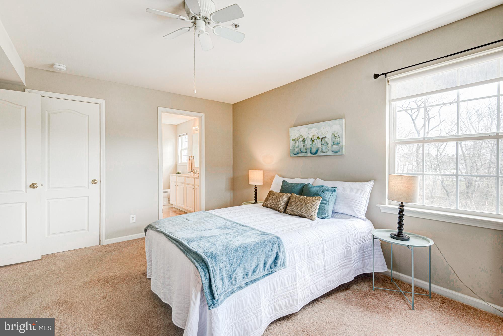 CONGRESSIONAL VILLAG - Residential