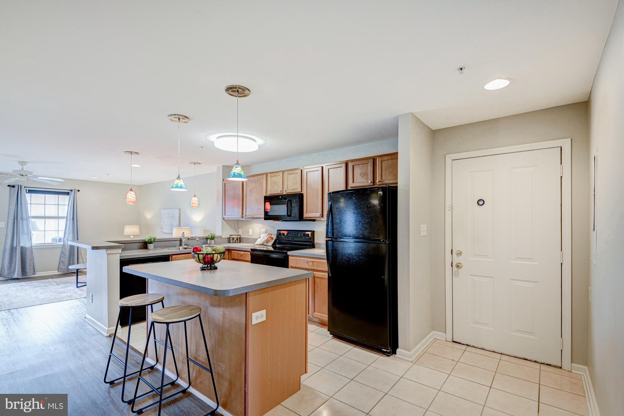 CONGRESSIONAL VILLAG - Residential