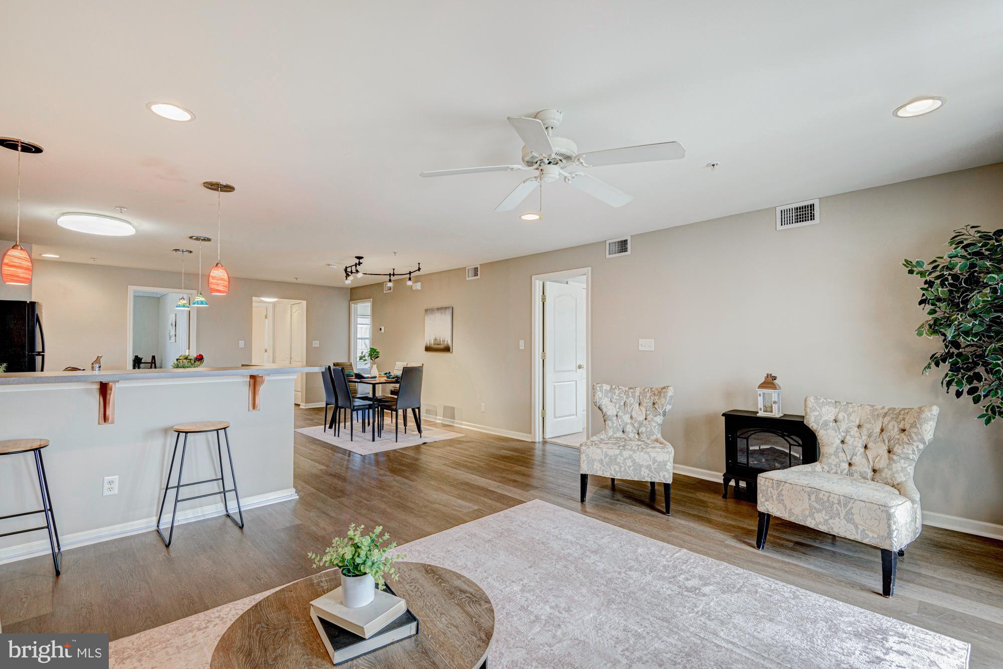 CONGRESSIONAL VILLAG - Residential