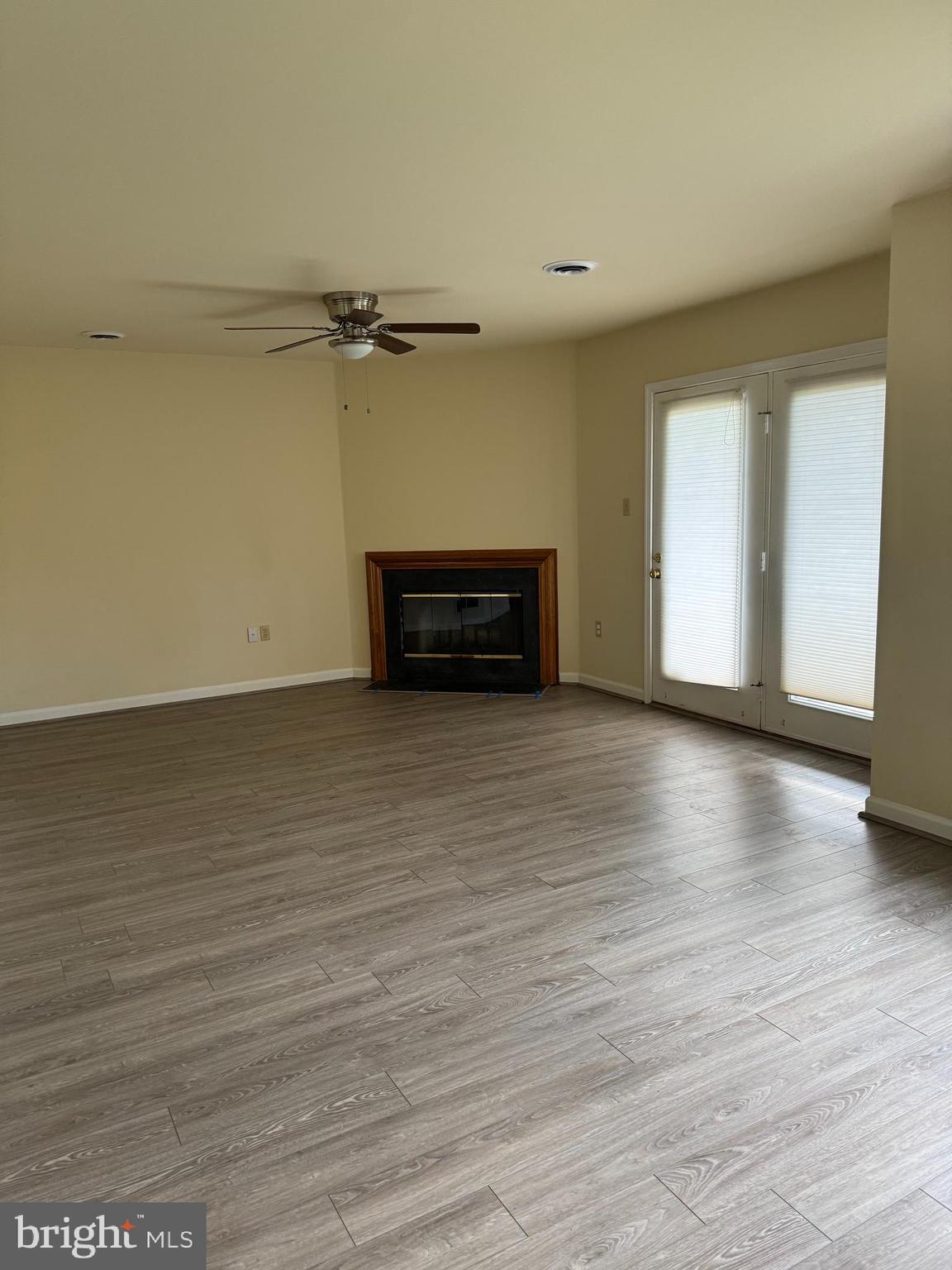 STONE HILL FARMS - Residential Lease