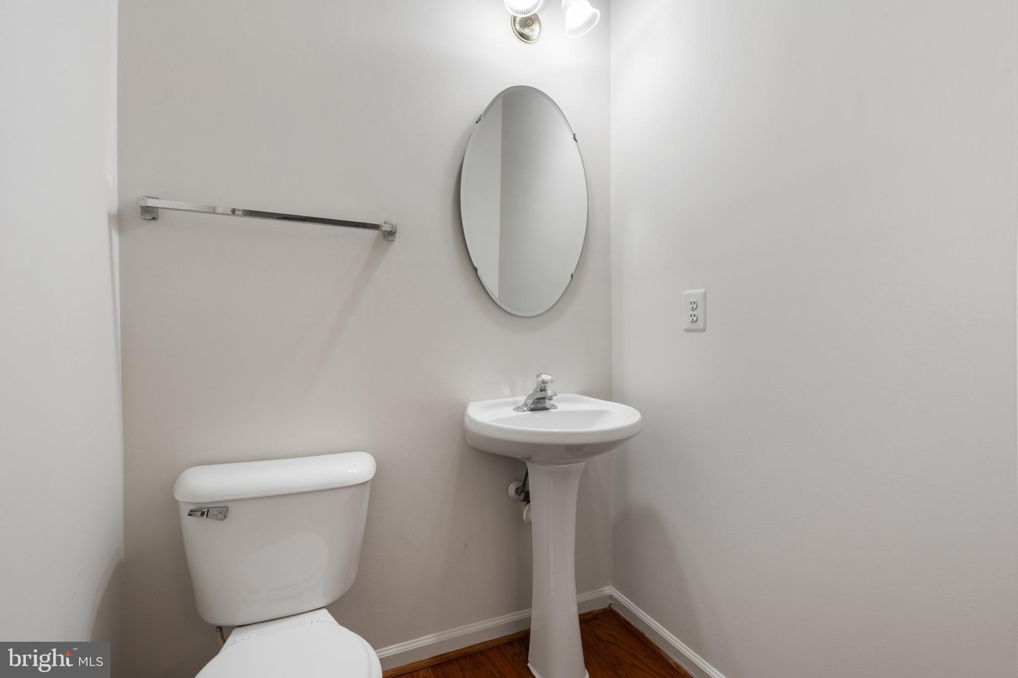 CENTRE RIDGE - Residential