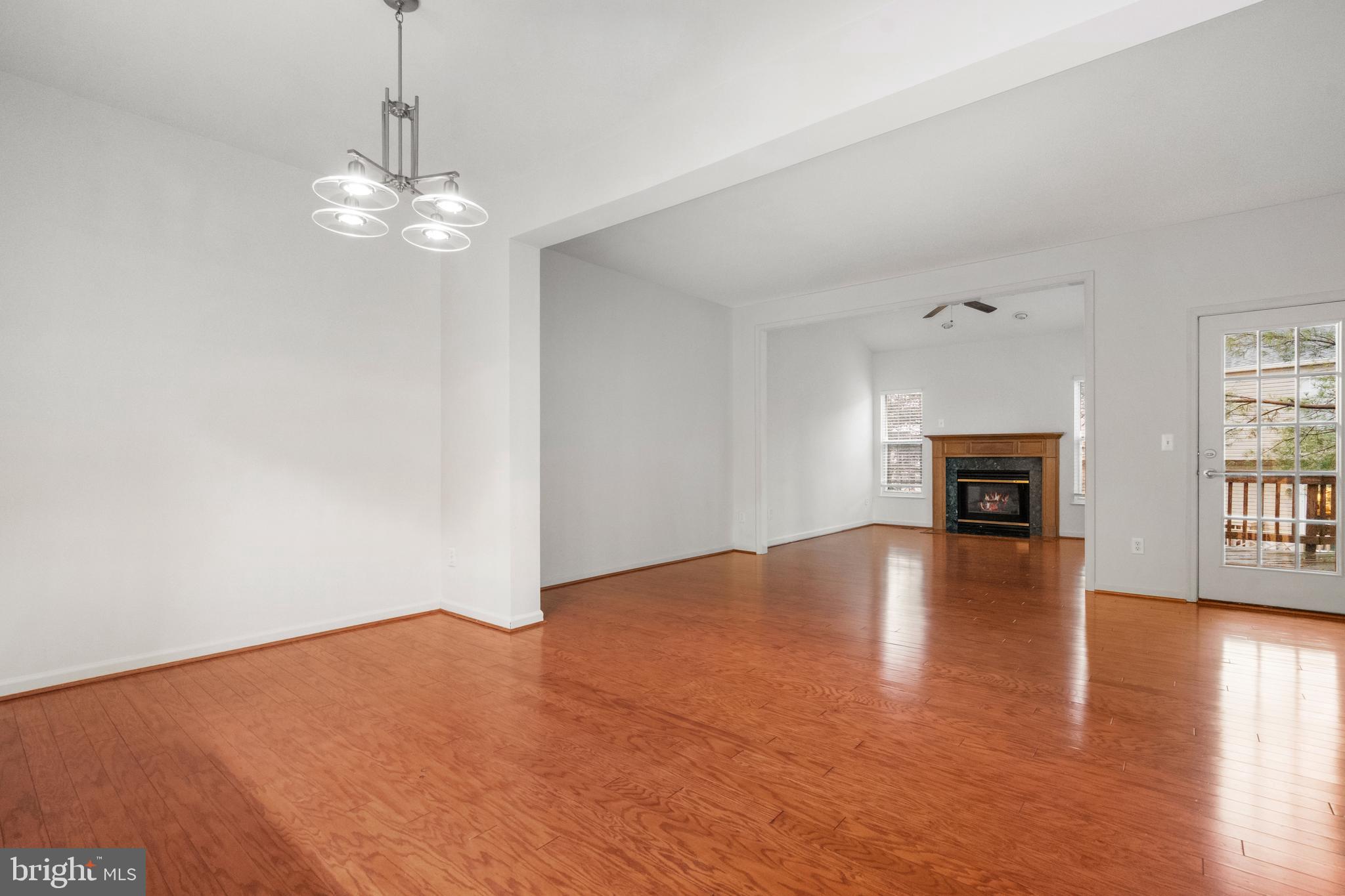 CENTRE RIDGE - Residential