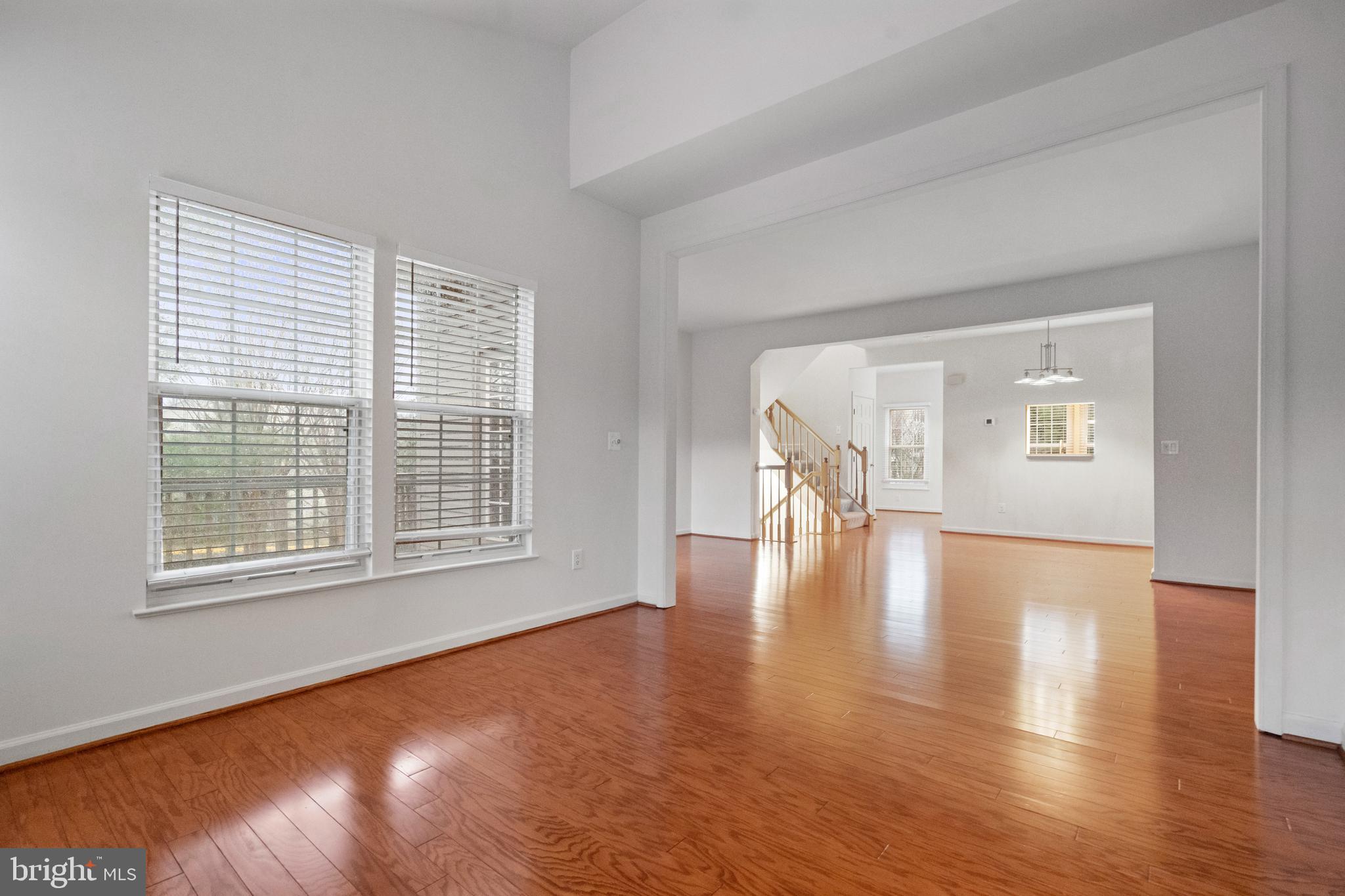 CENTRE RIDGE - Residential