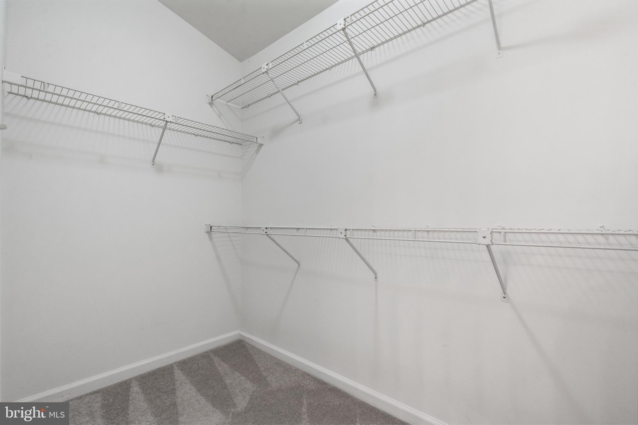 CENTRE RIDGE - Residential