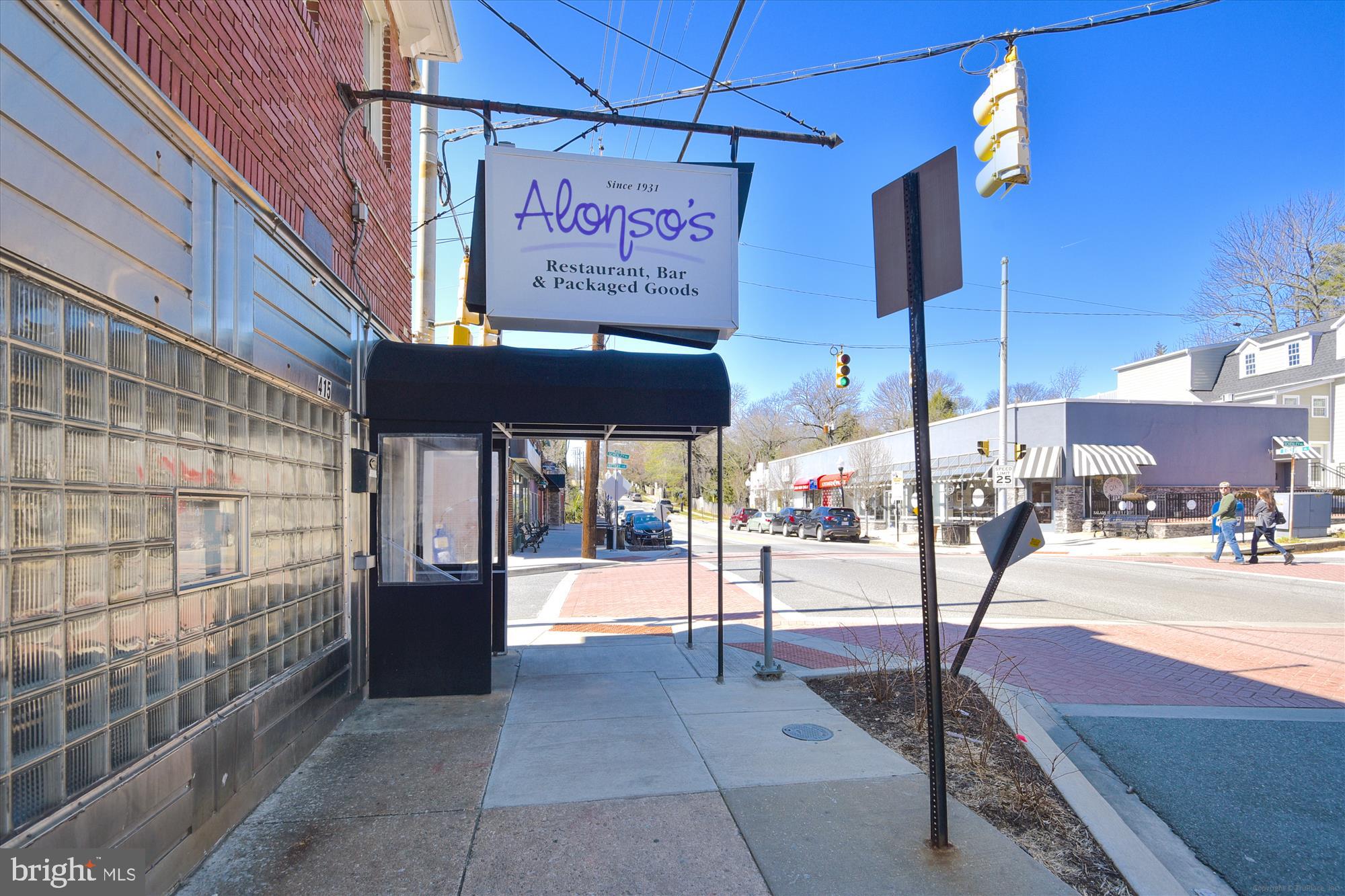 ROLAND PARK - Residential