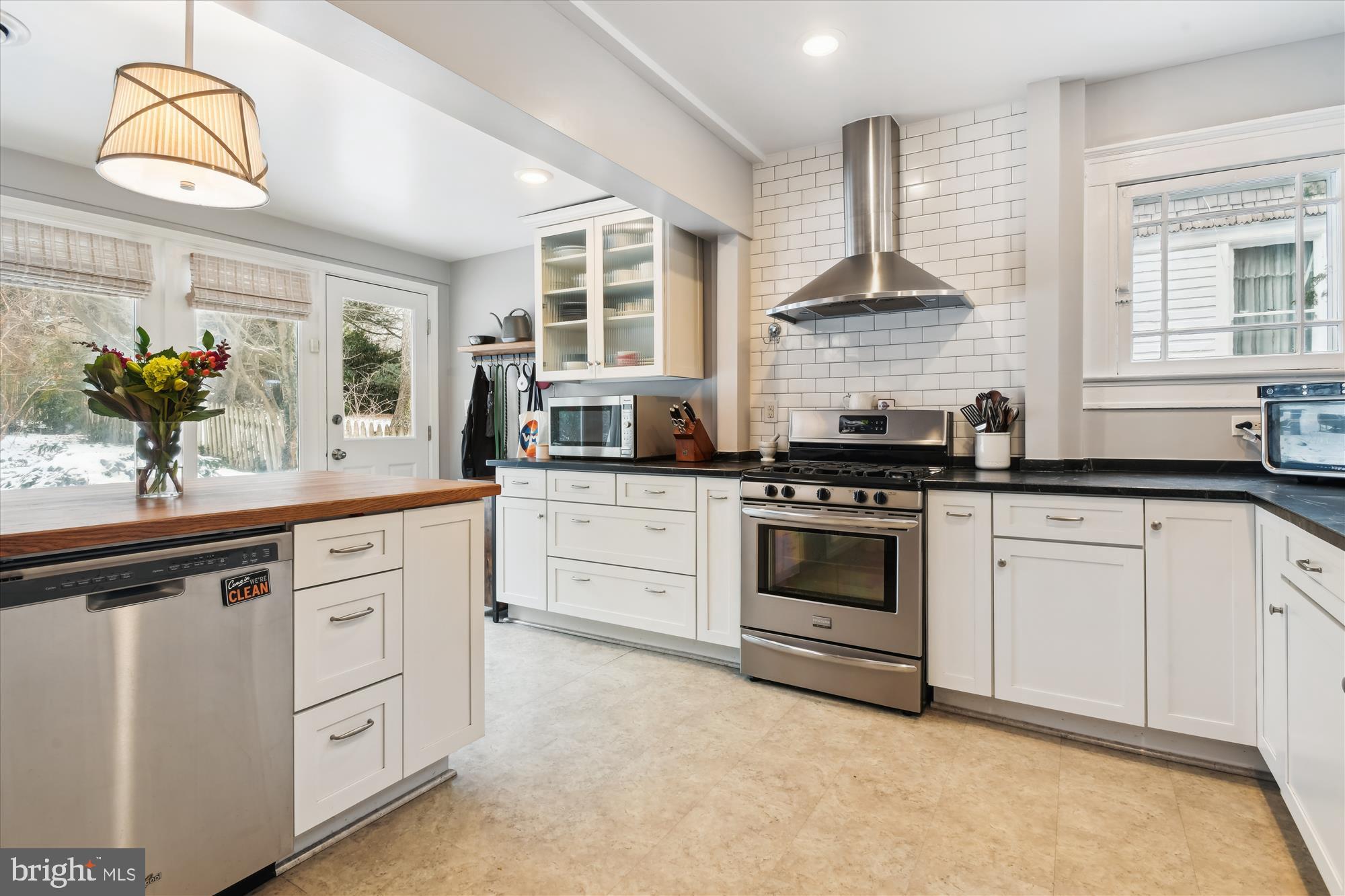 ROLAND PARK - Residential