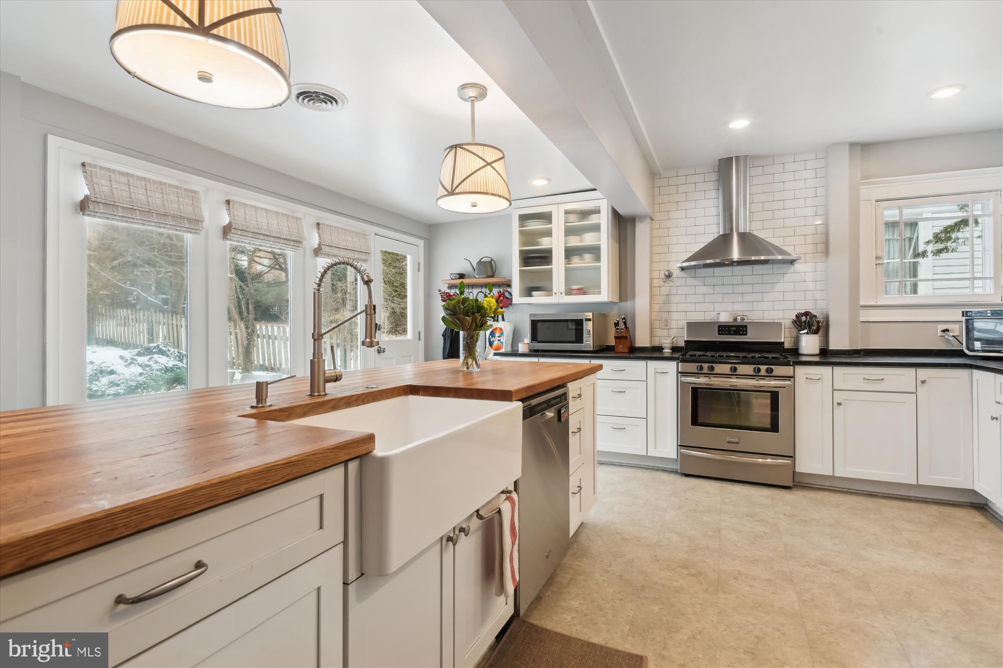 ROLAND PARK - Residential